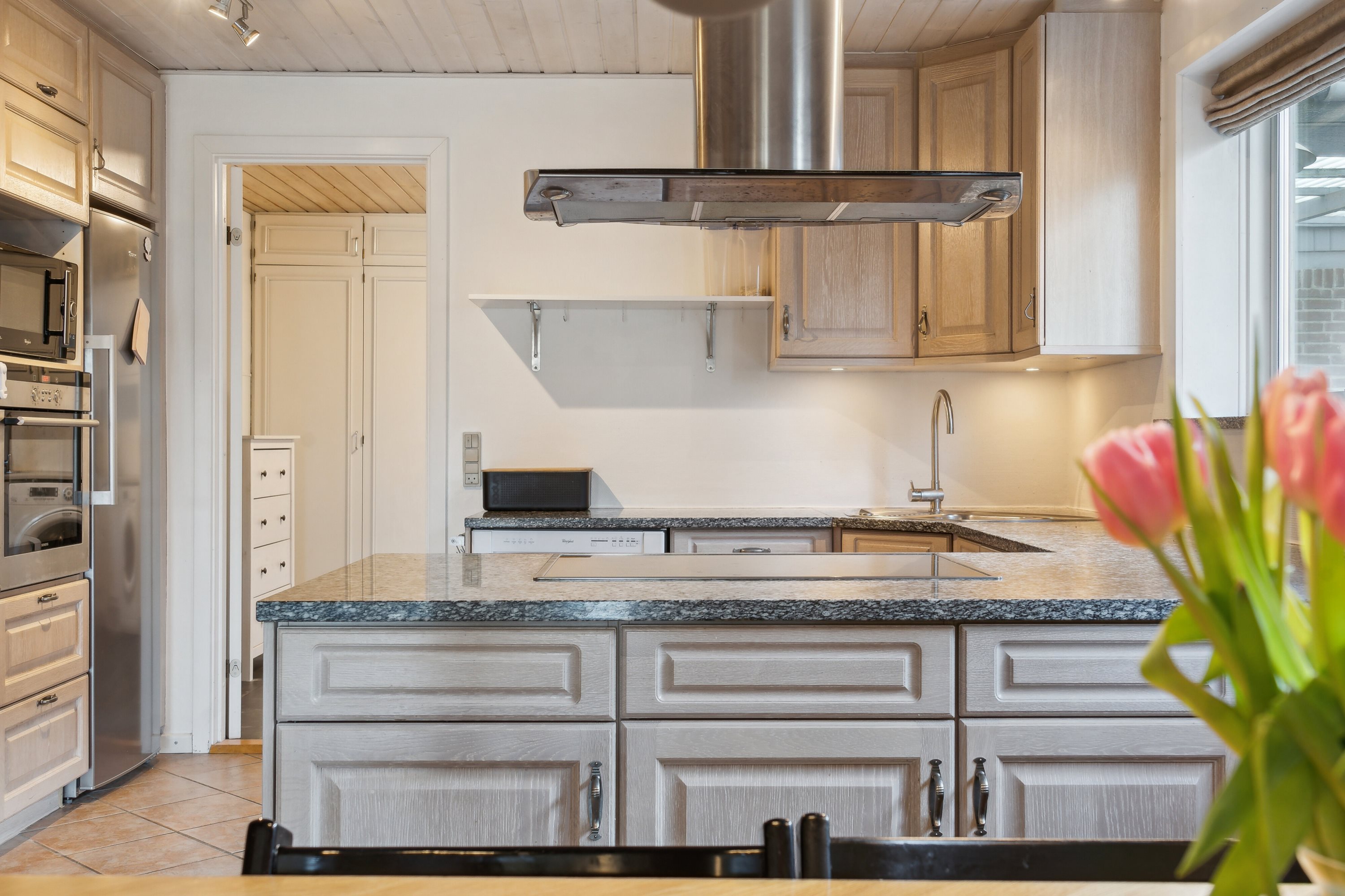 Fremhævet køkken billede i fuldskærmstilstand. Billede af Klovtoftvej 16, Jels, 6630 Rødding