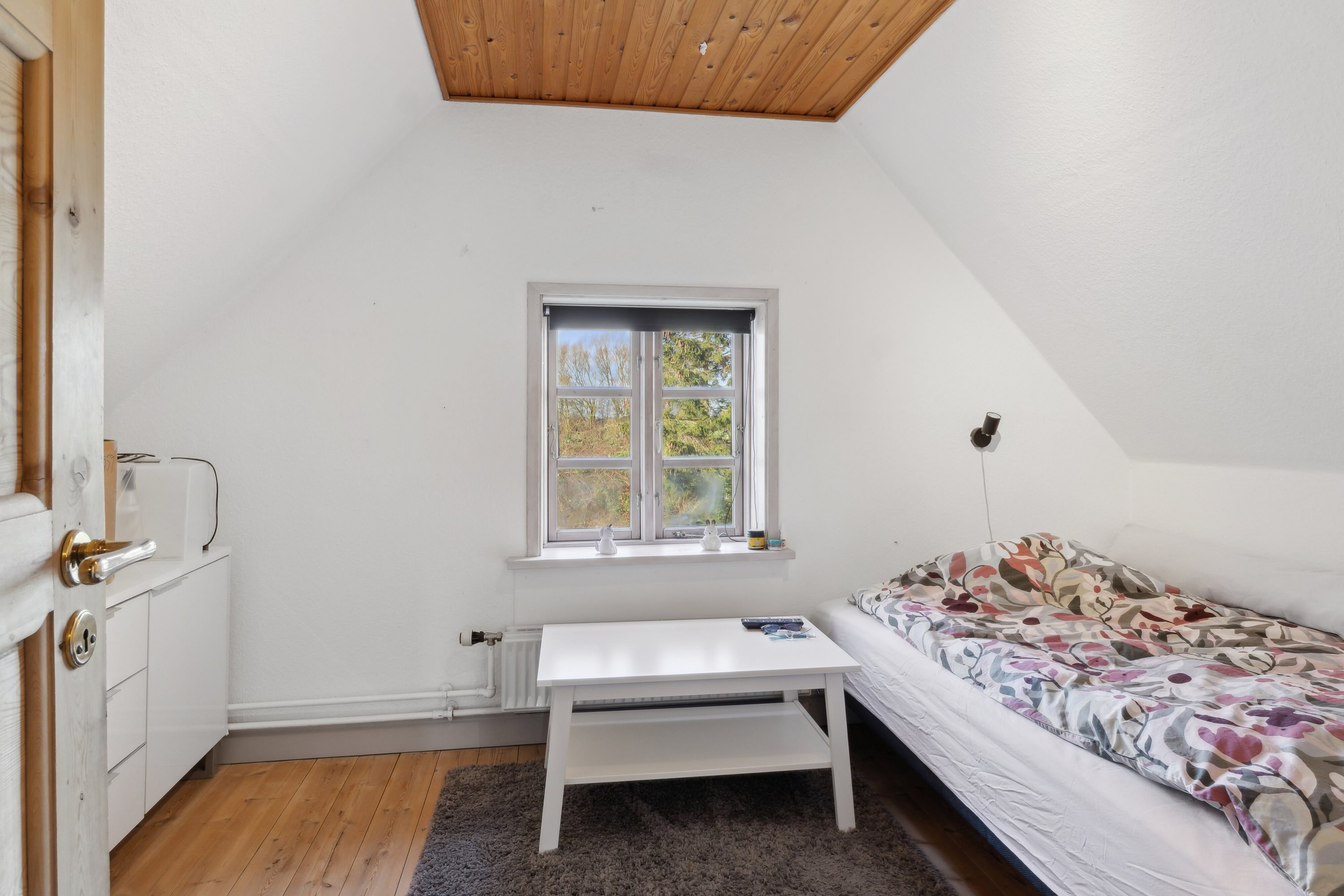 Fremhævet indendørs billede i fuldskærmstilstand. Billede af Skov-Torupvej 15, Skov-Torup, 4683 Rønnede