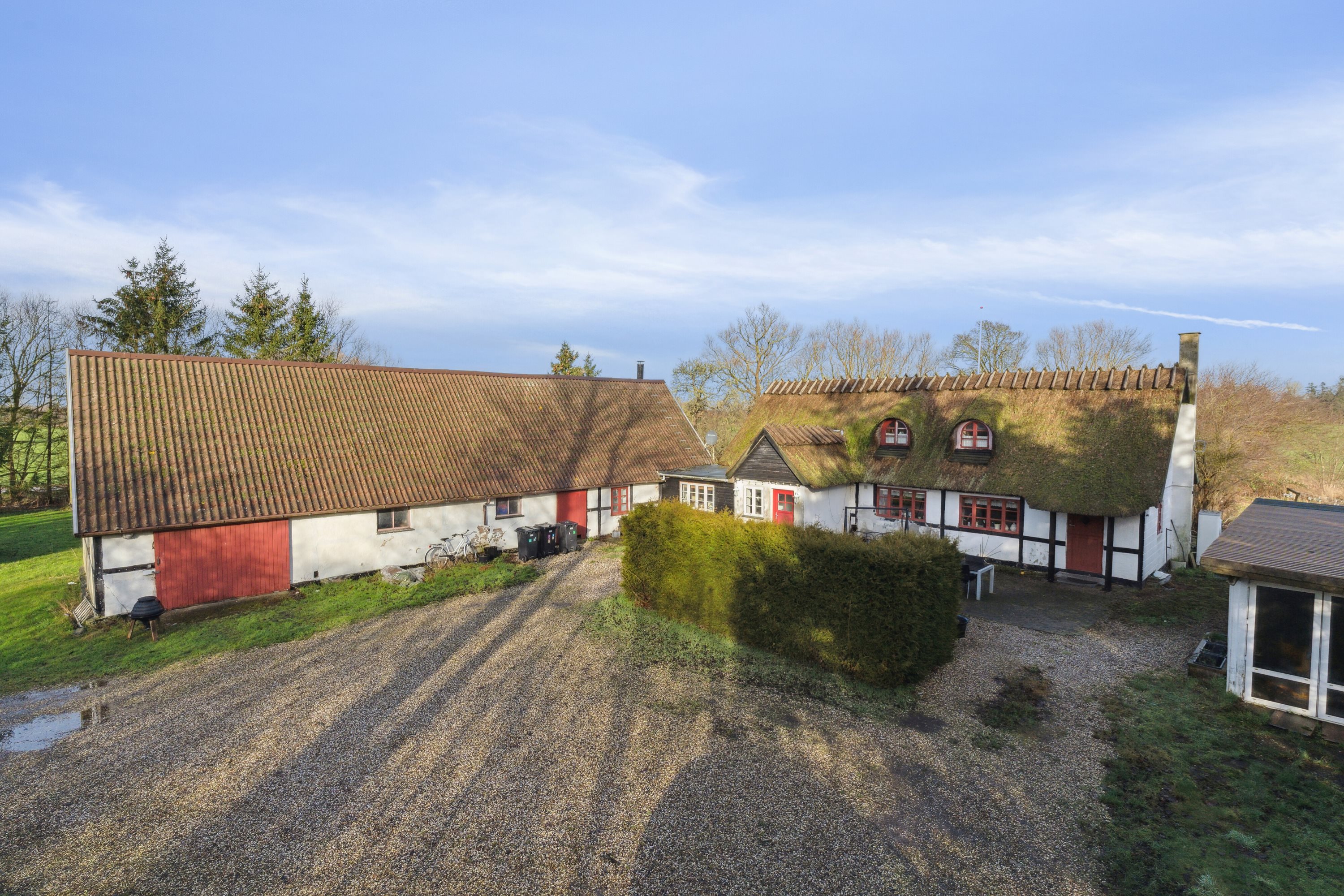 Fremhævet set fra vejen billede i fuldskærmstilstand. Billede af Skov-Torupvej 15, Skov-Torup, 4683 Rønnede