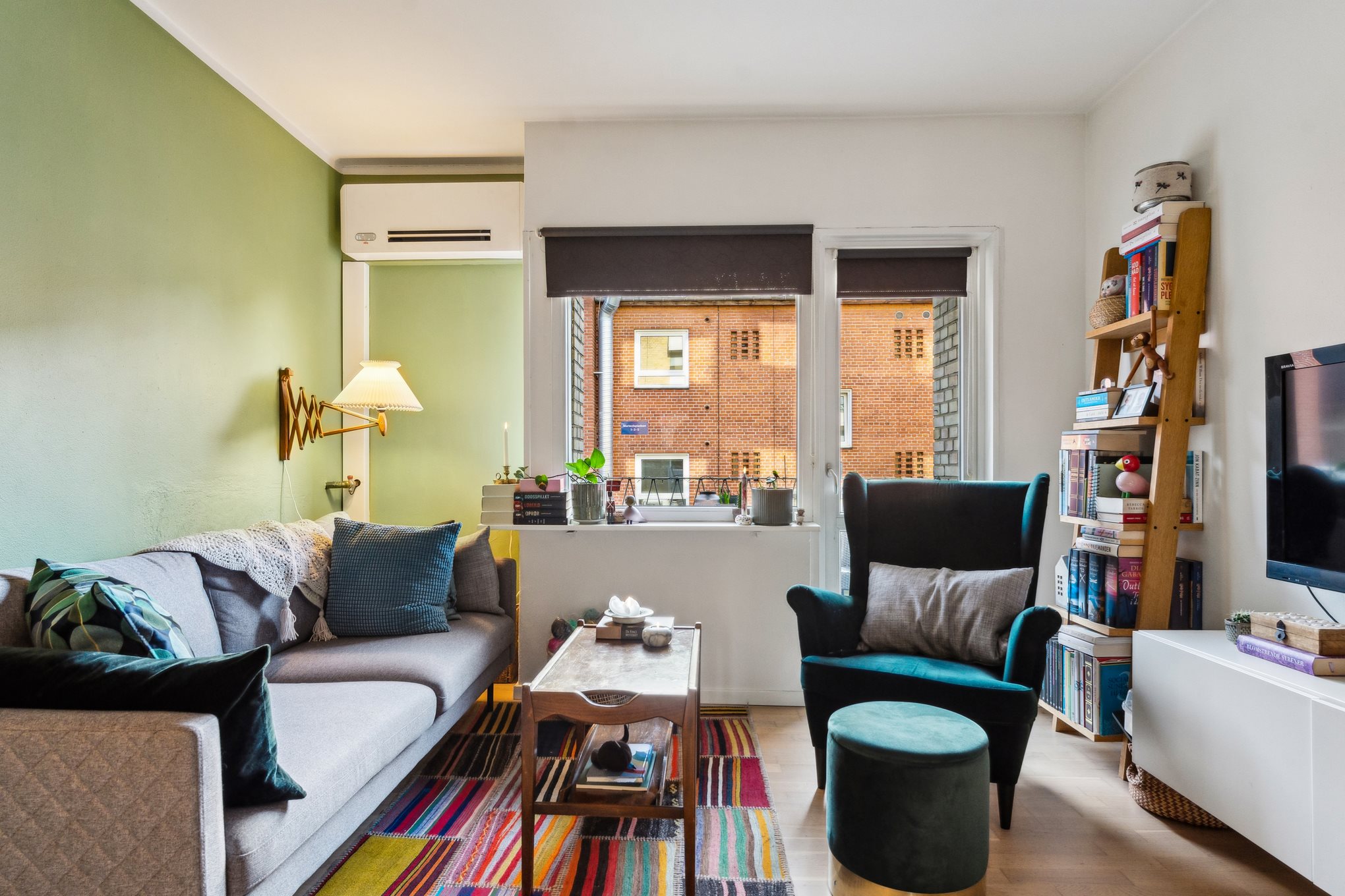 Fremhævet stue billede i fuldskærmstilstand. Billede af Markedspladsen 7, st.. tv., 8900 Randers C