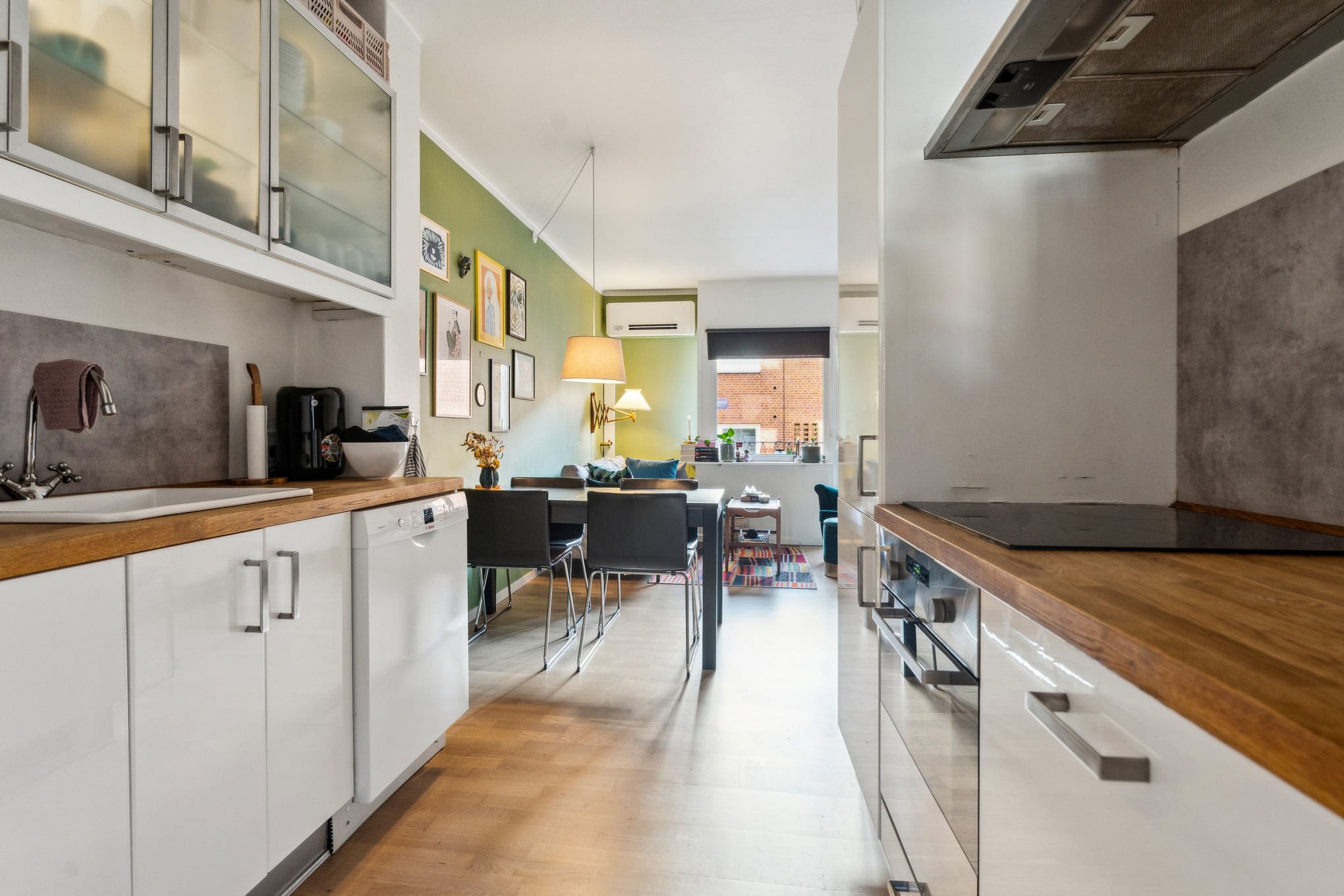 Miniaturebillede 1: køkken. Billede af Markedspladsen 7, st.. tv., 8900 Randers C