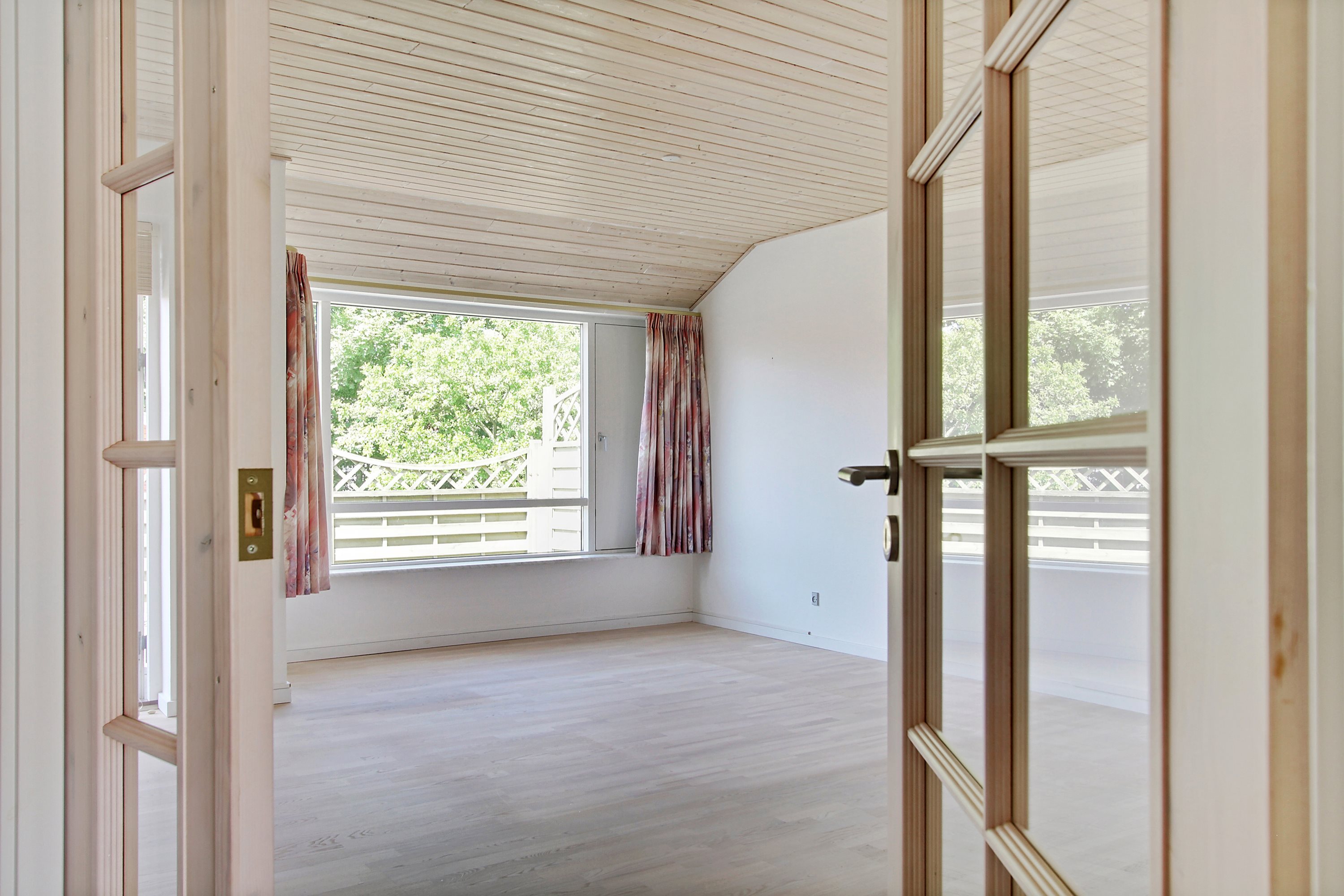 Fremhævet stue billede i fuldskærmstilstand. Billede af Åbakkevej 7, 7760 Hurup Thy