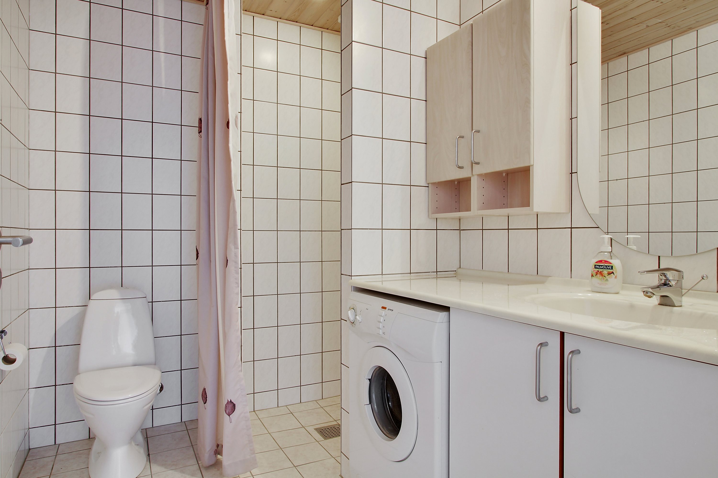 Fremhævet badeværelse billede i fuldskærmstilstand. Billede af Åbakkevej 7, 7760 Hurup Thy