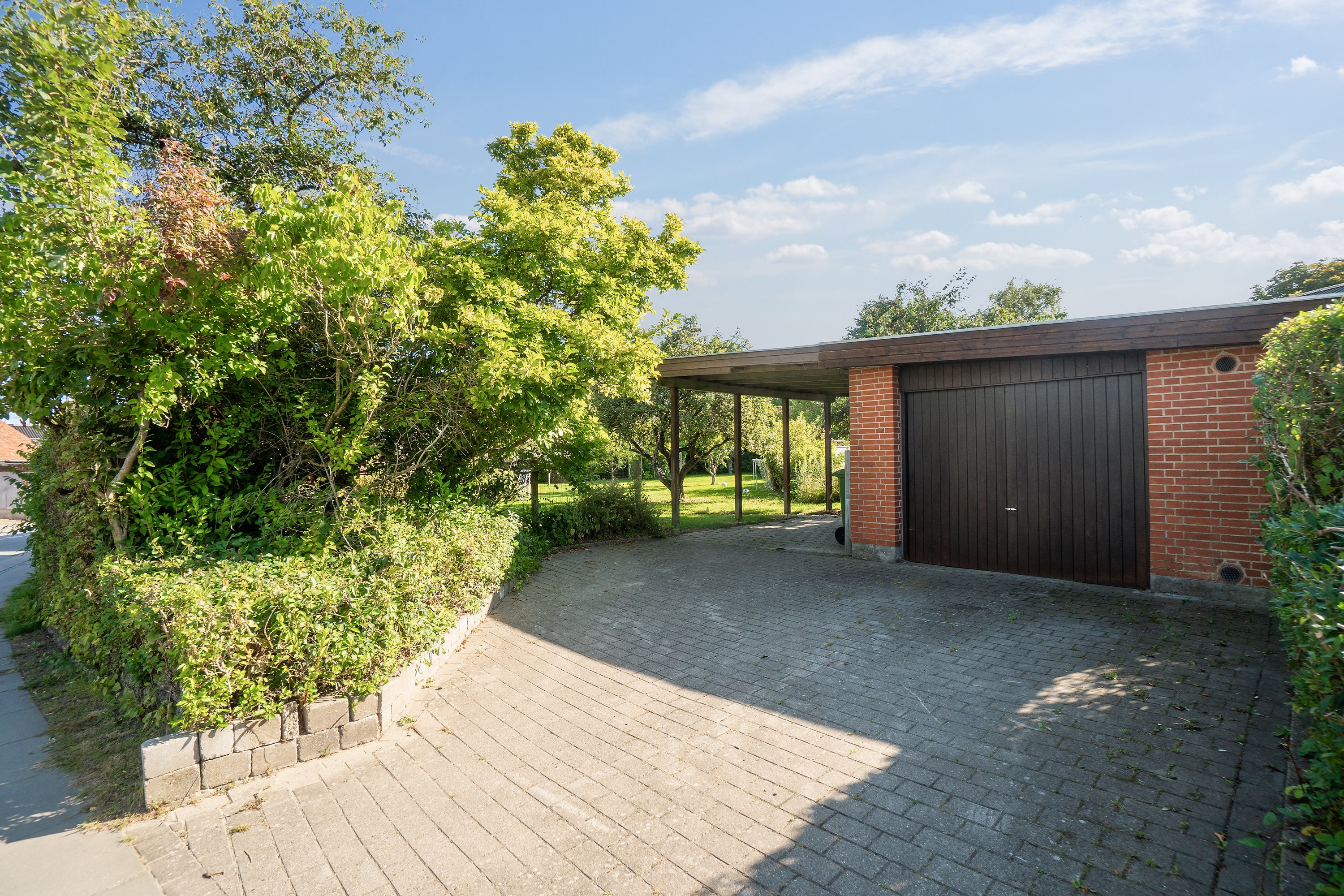 Fremhævet indkørsel billede i fuldskærmstilstand. Billede af Tandervej 9, 8320 Mårslet