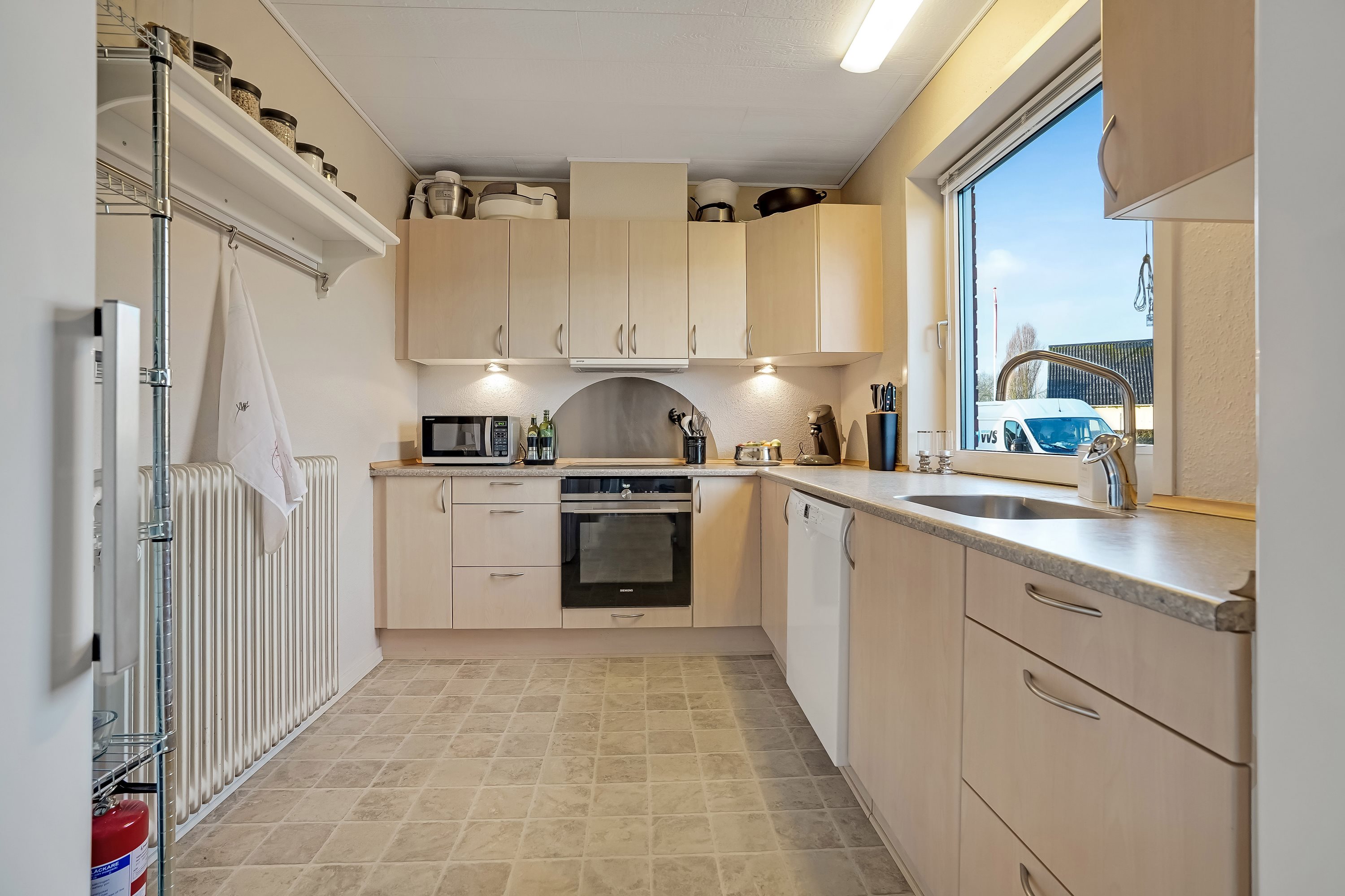 Fremhævet andet billede i fuldskærmstilstand. Billede af Hørlycks Alle 14, 7200 Grindsted