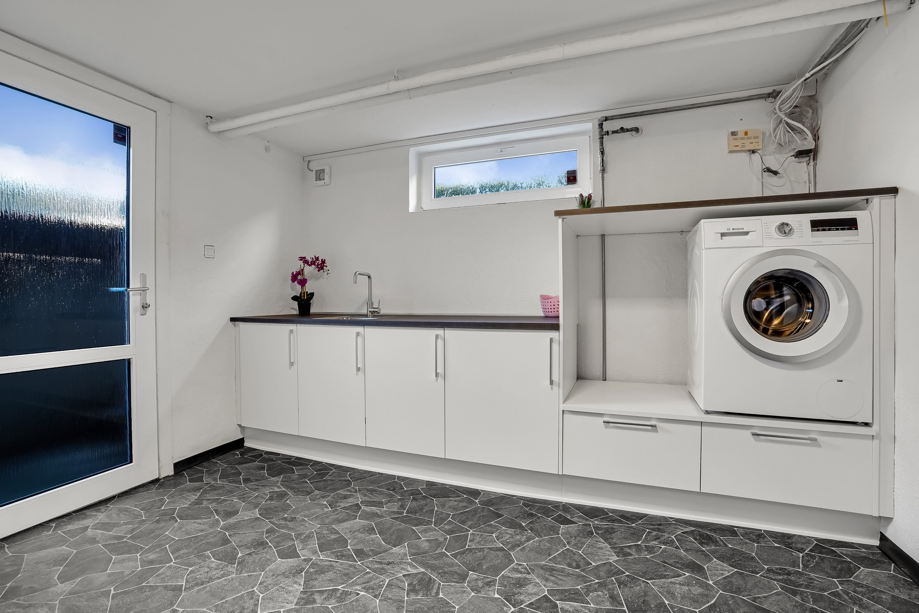 Fremhævet andet billede i fuldskærmstilstand. Billede af Hørlycks Alle 14, 7200 Grindsted