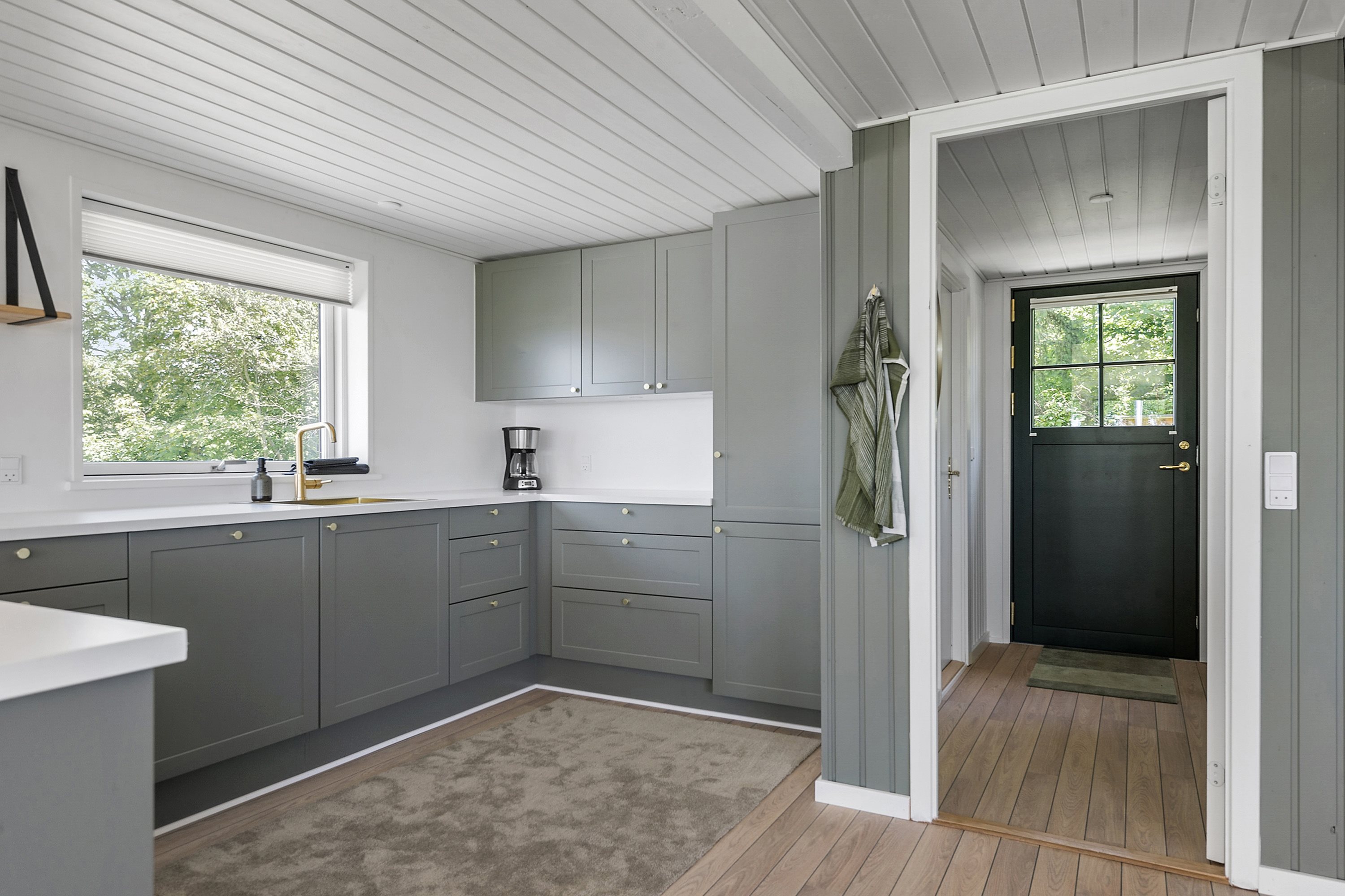 Fremhævet køkken billede i fuldskærmstilstand. Billede af Mossøbrå 21, Vrold, 8660 Skanderborg