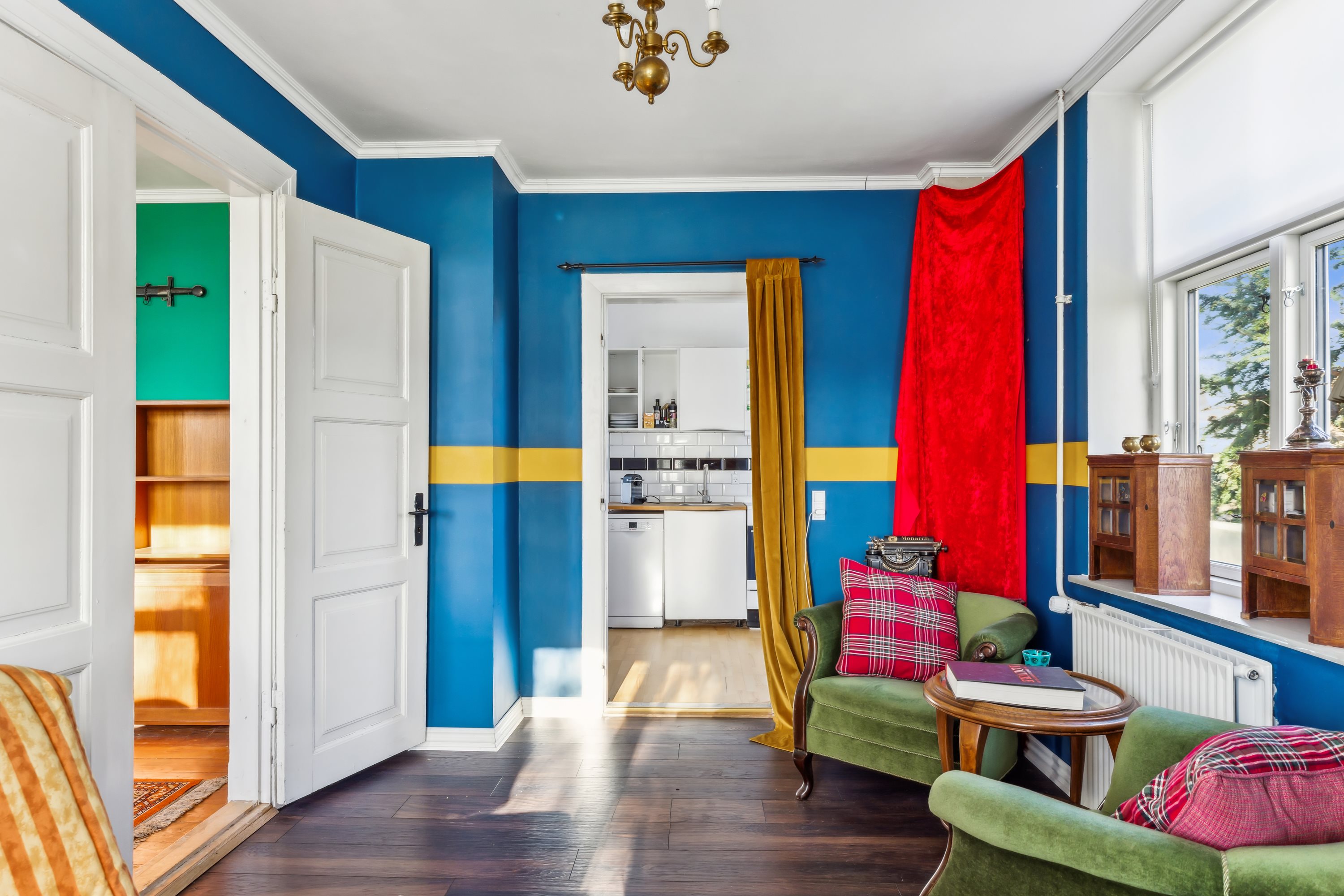 Fremhævet stue billede i fuldskærmstilstand. Billede af Vesterbakke 18, 6310 Broager