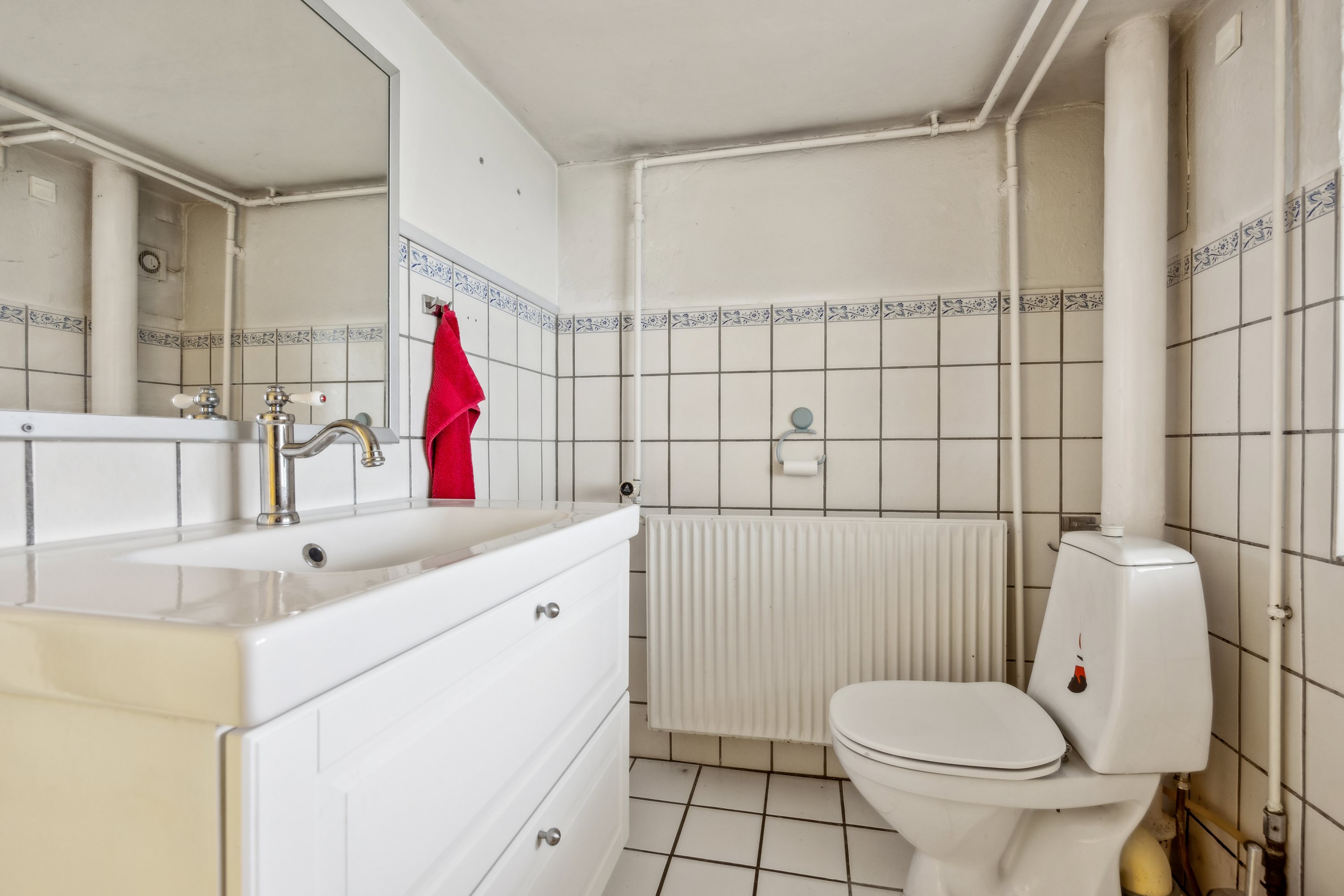 Fremhævet badeværelse billede i fuldskærmstilstand. Billede af Skippersmindevej 19, 9310 Vodskov