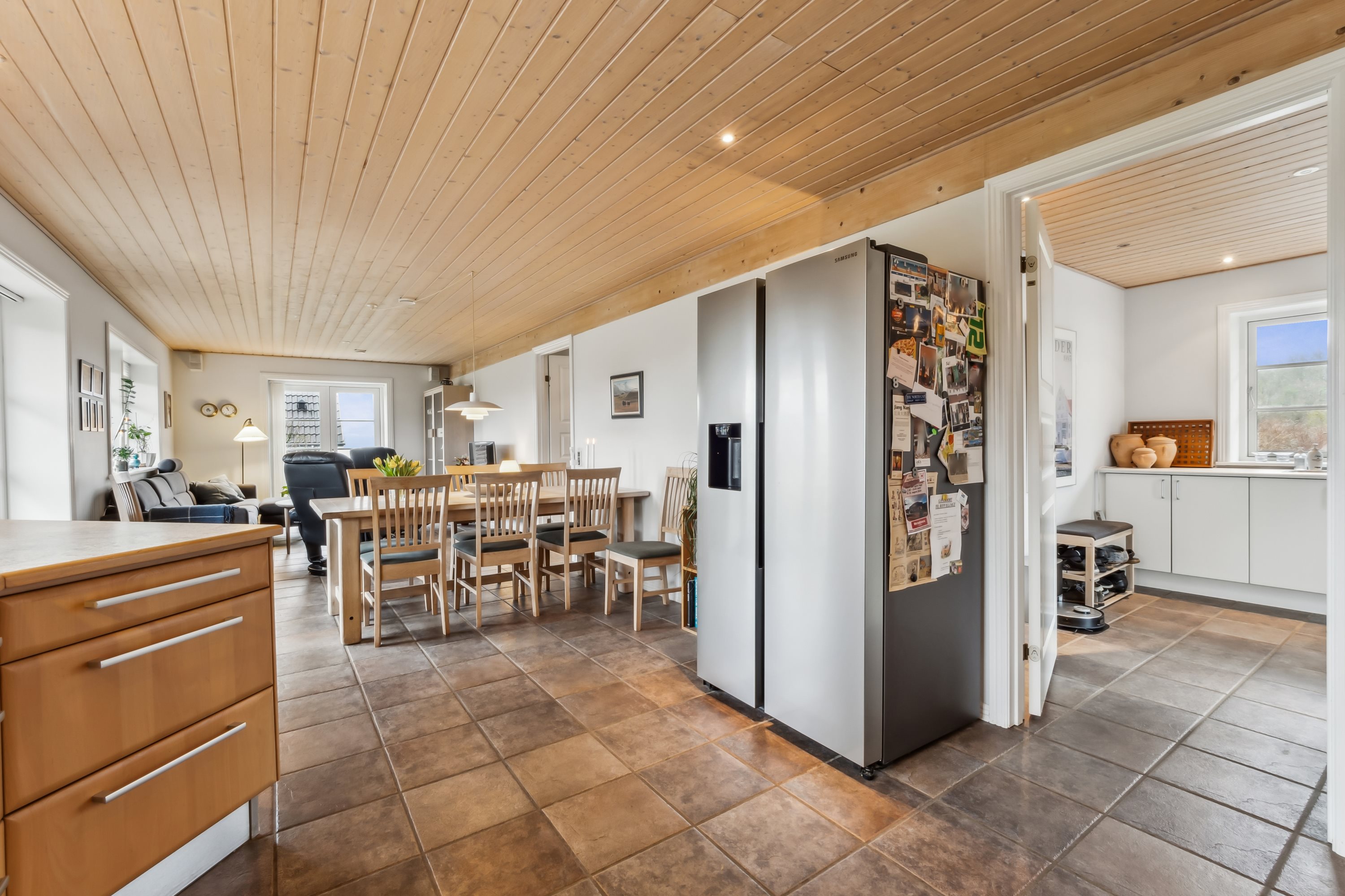 Fremhævet køkken billede i fuldskærmstilstand. Billede af Gyldendal 3, Gyldendal, 7860 Spøttrup