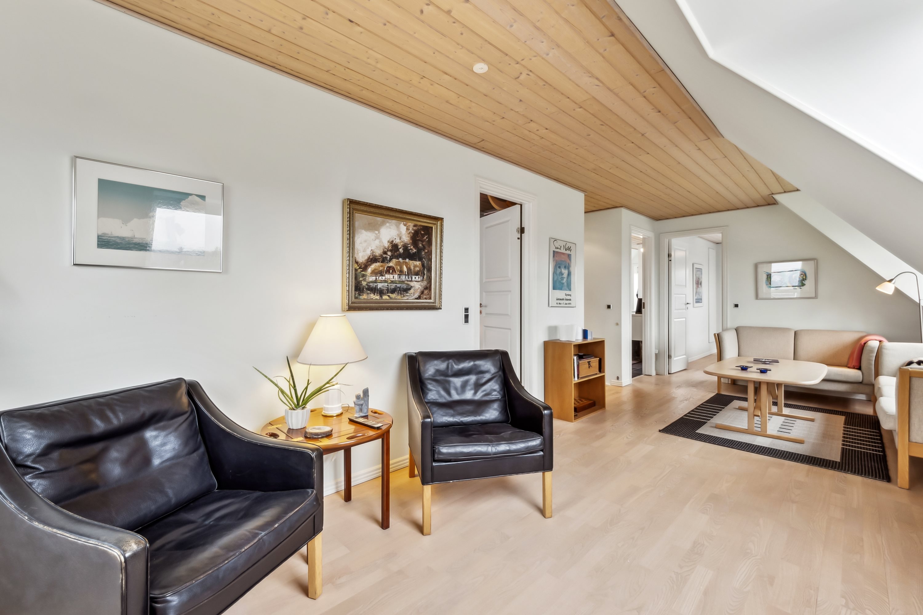 Fremhævet stue billede i fuldskærmstilstand. Billede af Gyldendal 3, Gyldendal, 7860 Spøttrup