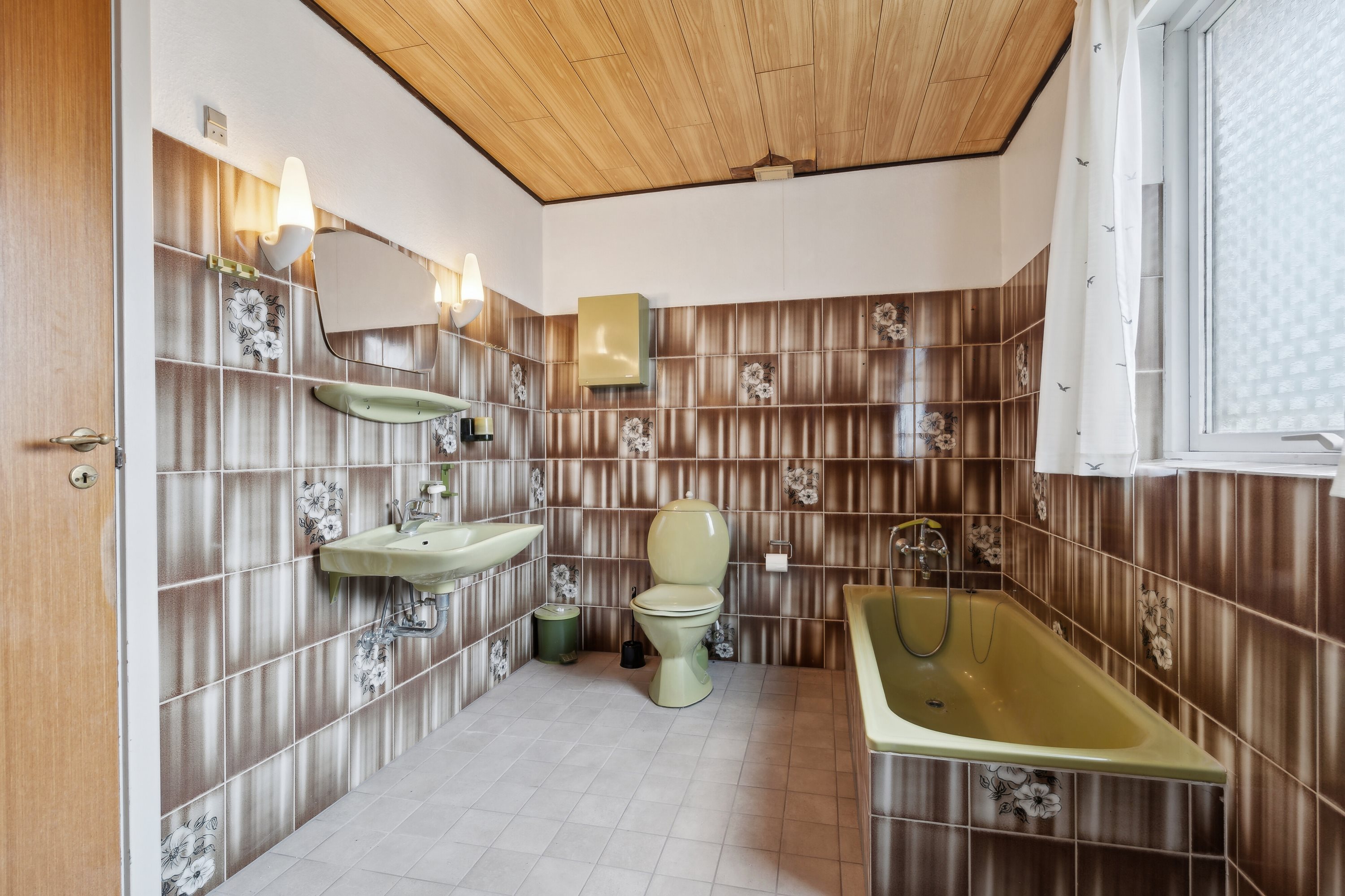 Fremhævet badeværelse billede i fuldskærmstilstand. Billede af Præstemarken 13, 8653 Them