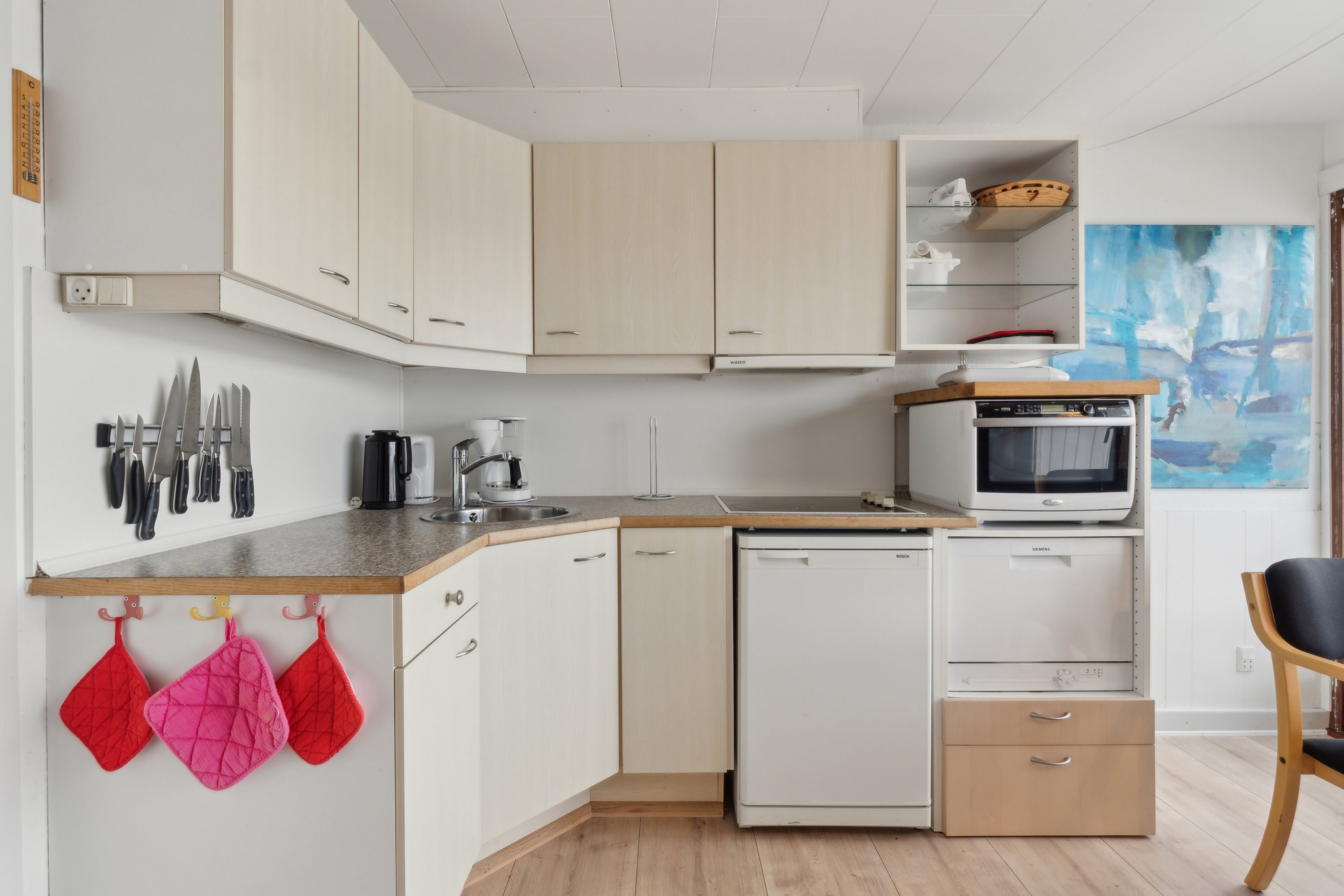 Fremhævet køkken billede i fuldskærmstilstand. Billede af Dageløkke Marina 4B, 5953 Tranekær