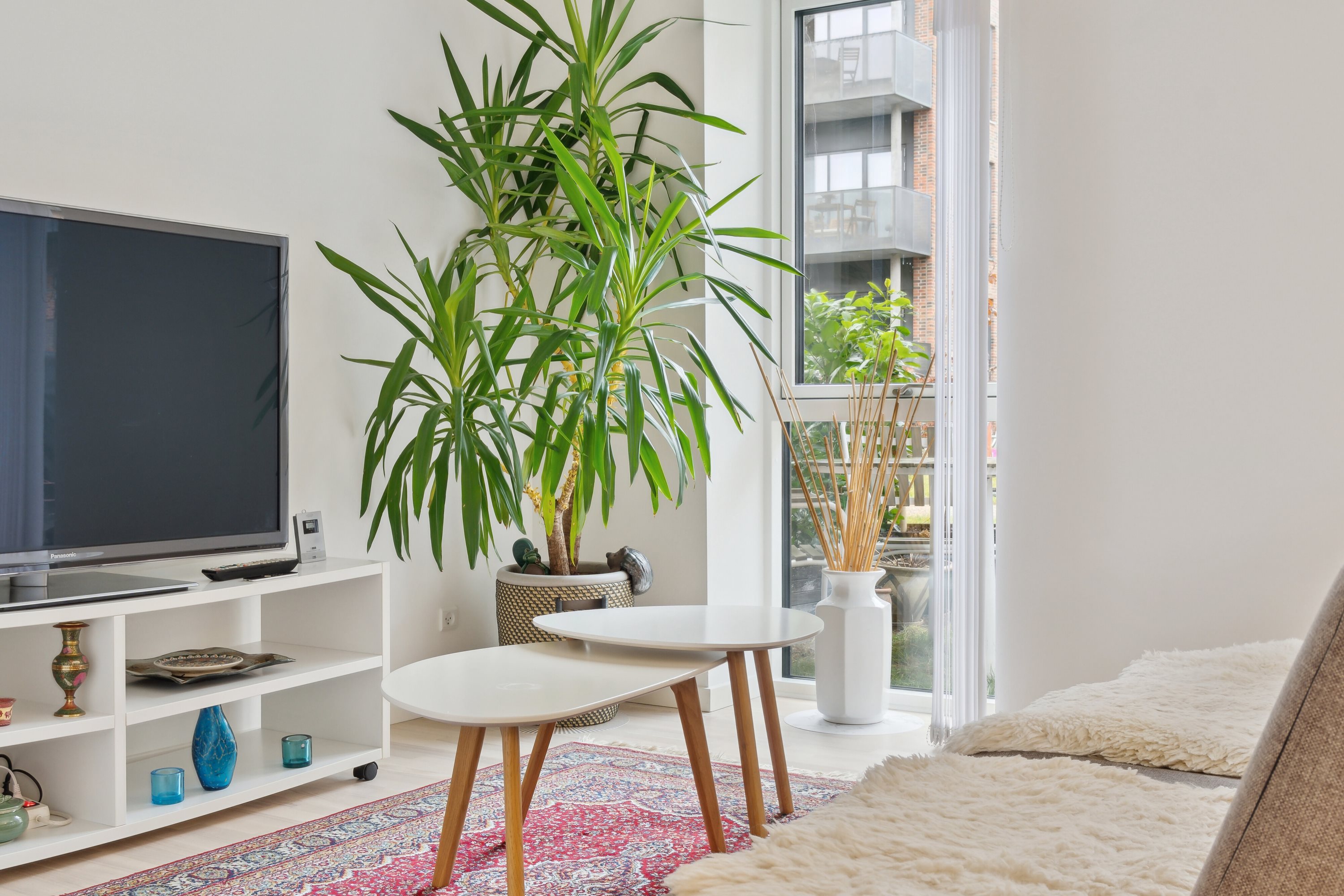 Fremhævet stue billede i fuldskærmstilstand. Billede af Kirkebjerg Parkvej 10D, st.. th., 2605 Brøndby