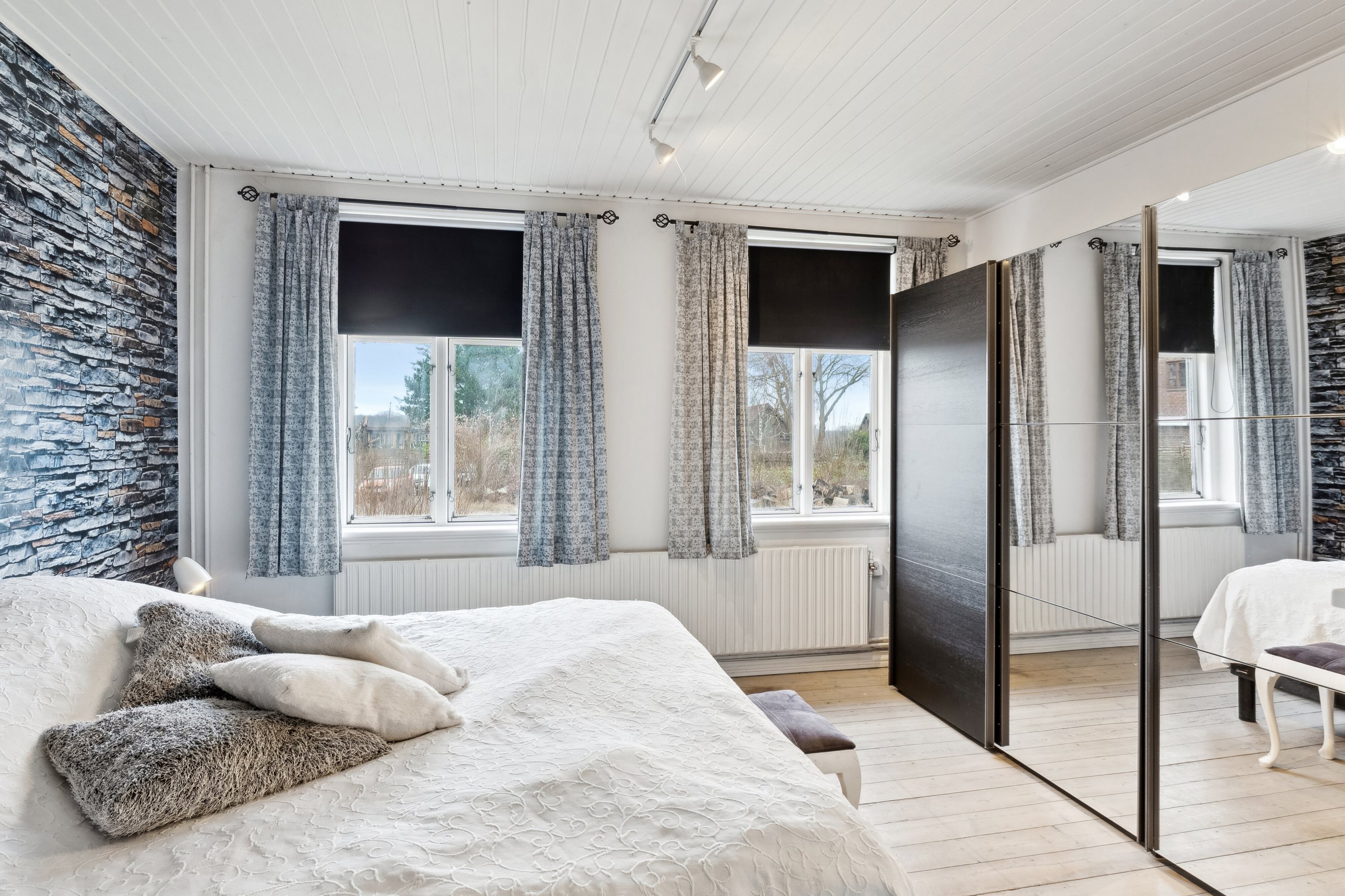 Fremhævet soveværelse billede i fuldskærmstilstand. Billede af Viemose Gade 89, 4771 Kalvehave