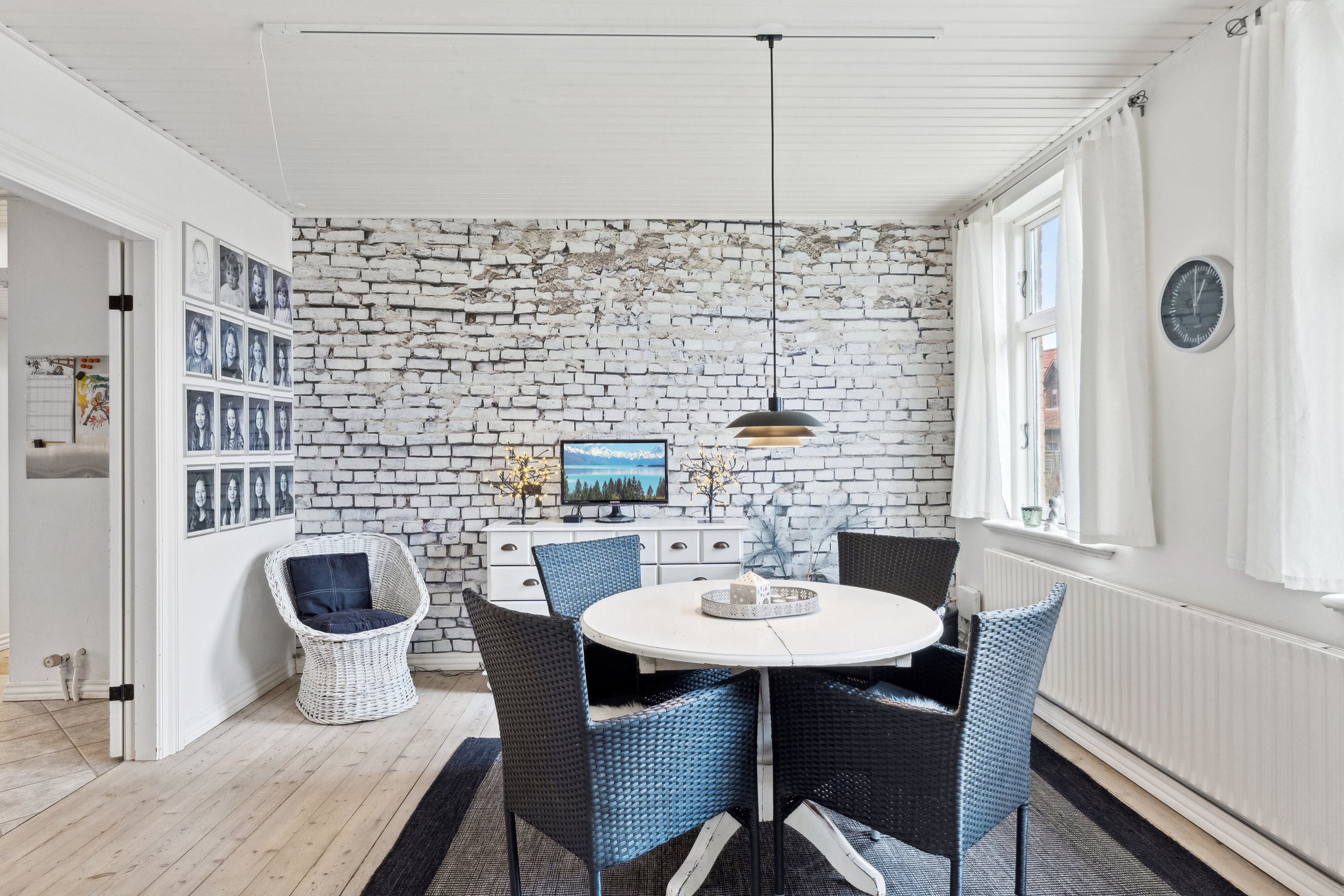 Fremhævet spisestue billede i fuldskærmstilstand. Billede af Viemose Gade 89, 4771 Kalvehave