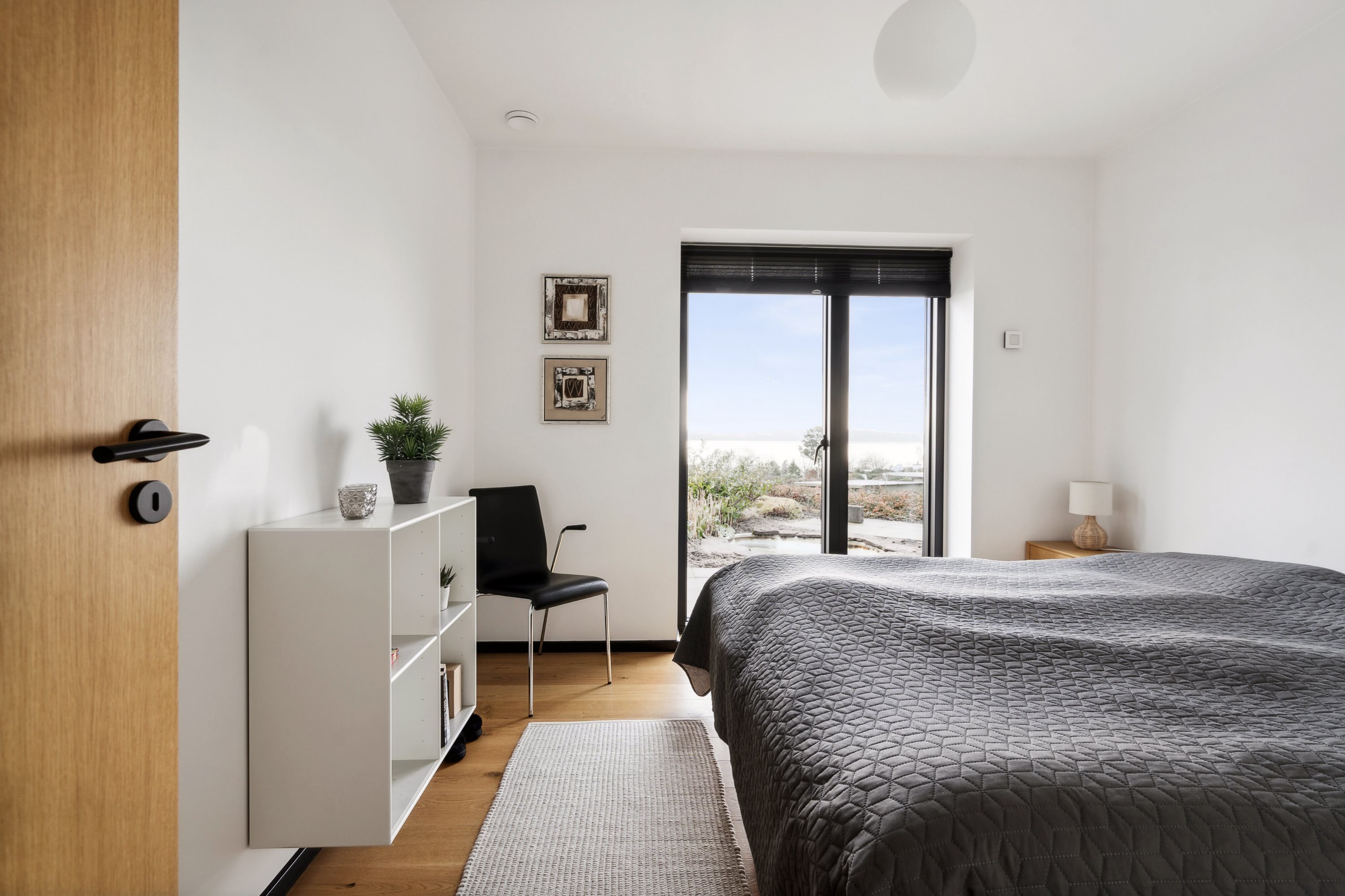 Fremhævet soveværelse billede i fuldskærmstilstand. Billede af Dyrhave 64, 6200 Aabenraa