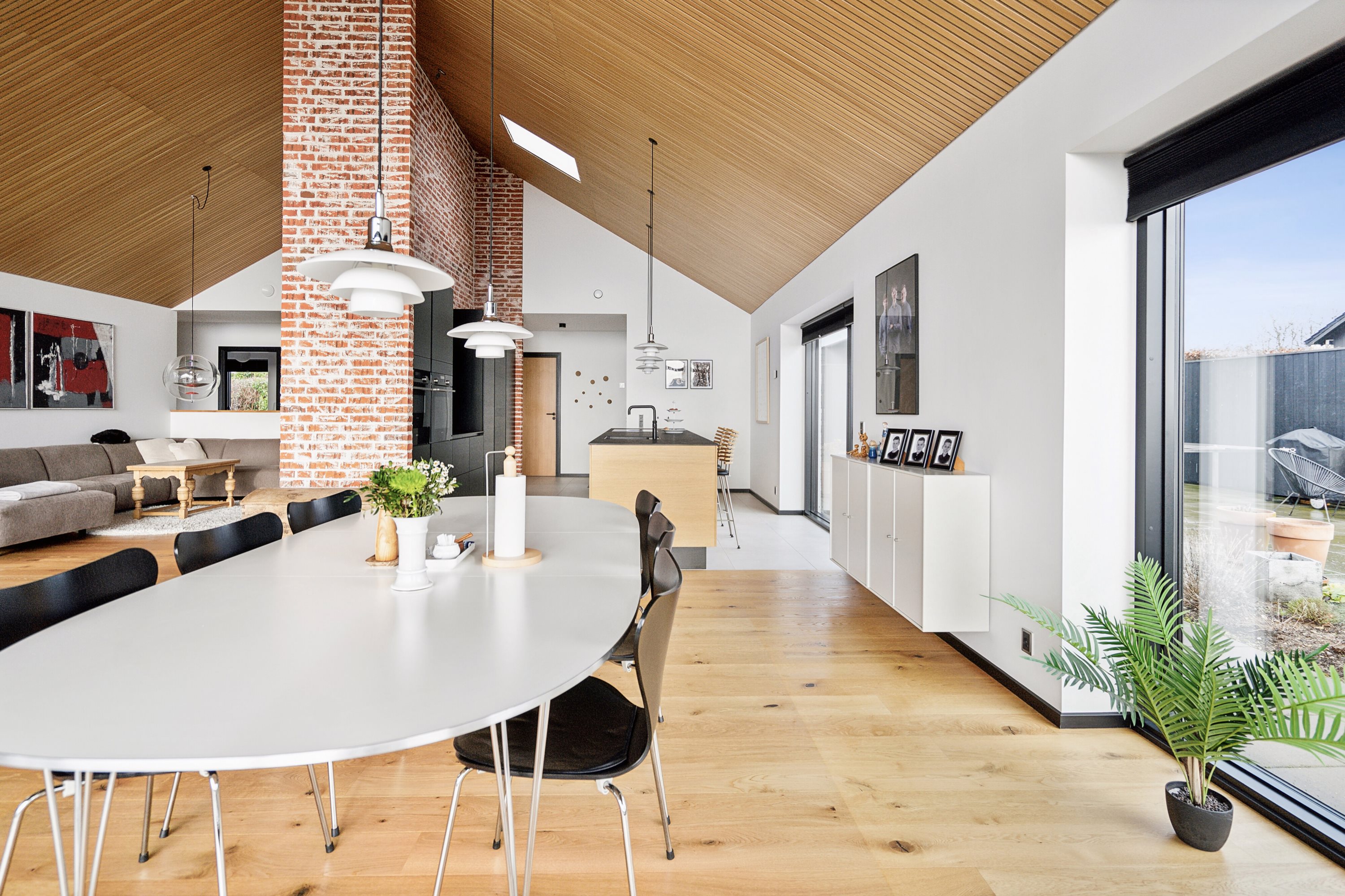 Fremhævet spisestue billede i fuldskærmstilstand. Billede af Dyrhave 64, 6200 Aabenraa