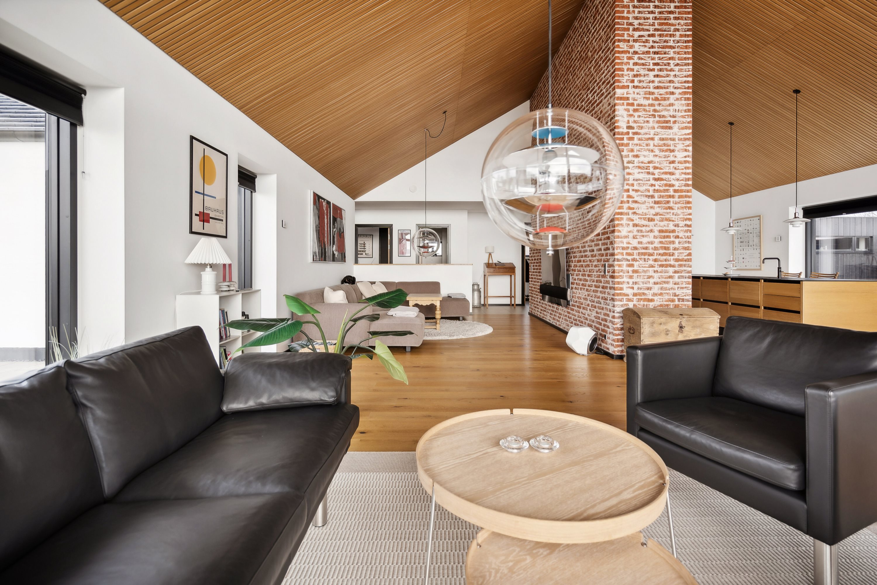 Fremhævet stue billede i fuldskærmstilstand. Billede af Dyrhave 64, 6200 Aabenraa