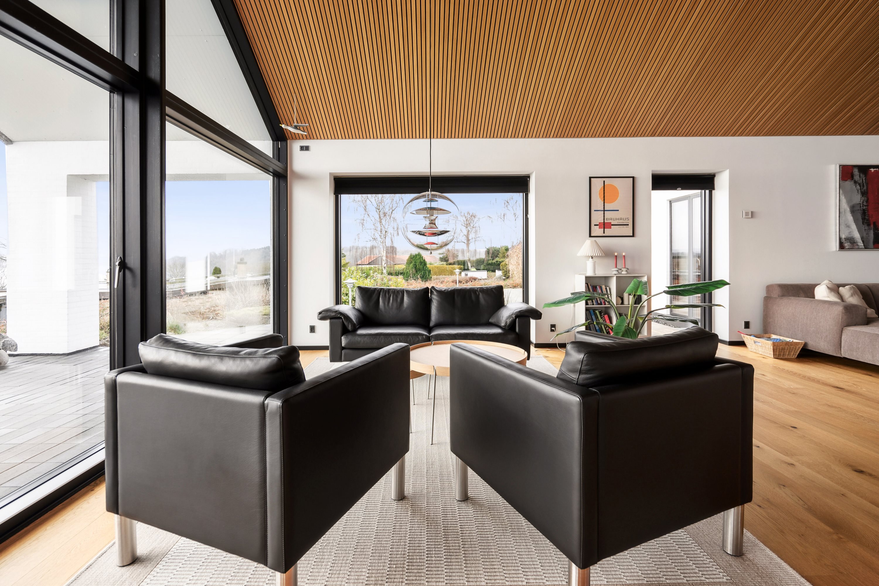 Fremhævet stue billede i fuldskærmstilstand. Billede af Dyrhave 64, 6200 Aabenraa