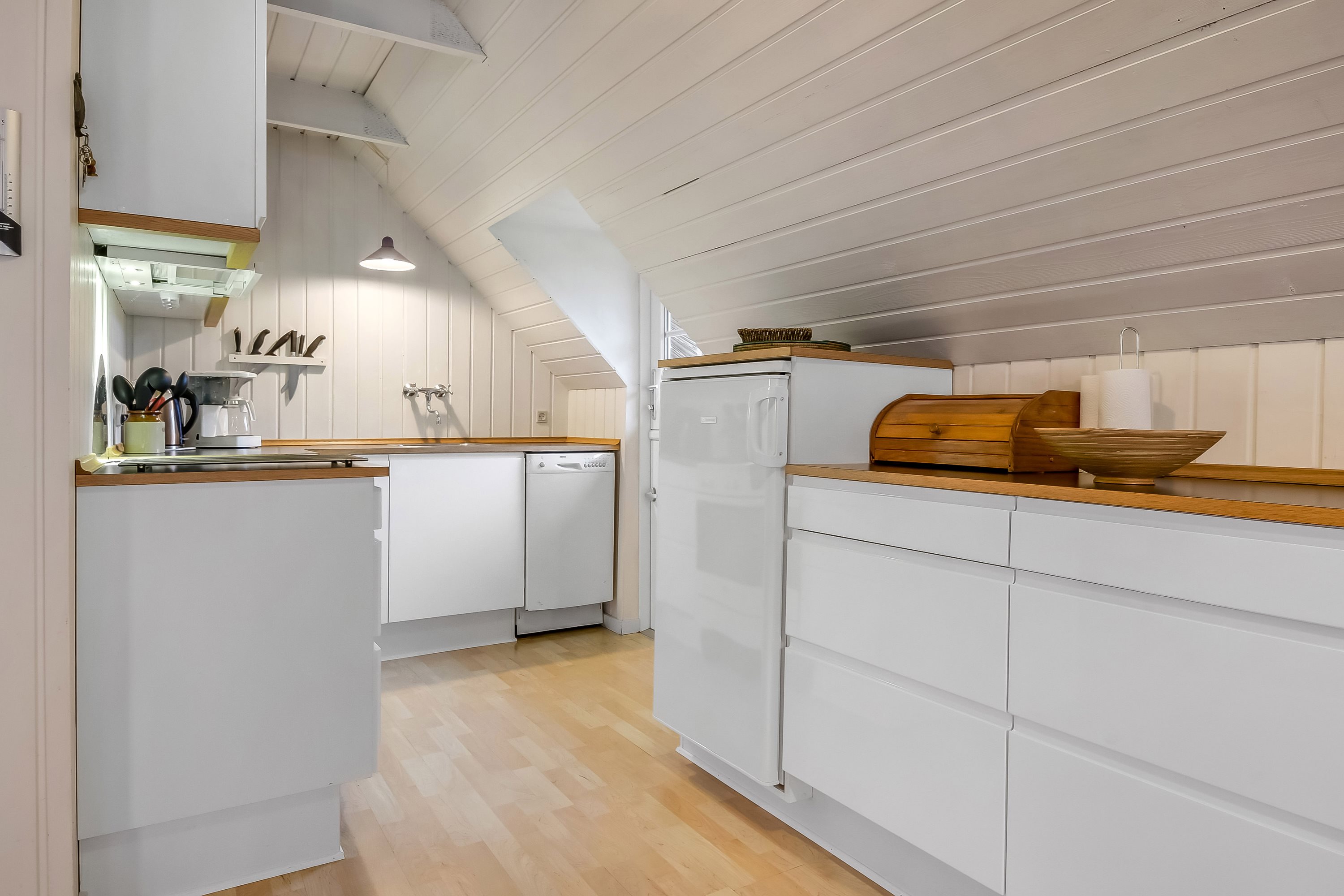 Fremhævet køkken billede i fuldskærmstilstand. Billede af Grævlingevej 10, Husby, 6990 Ulfborg