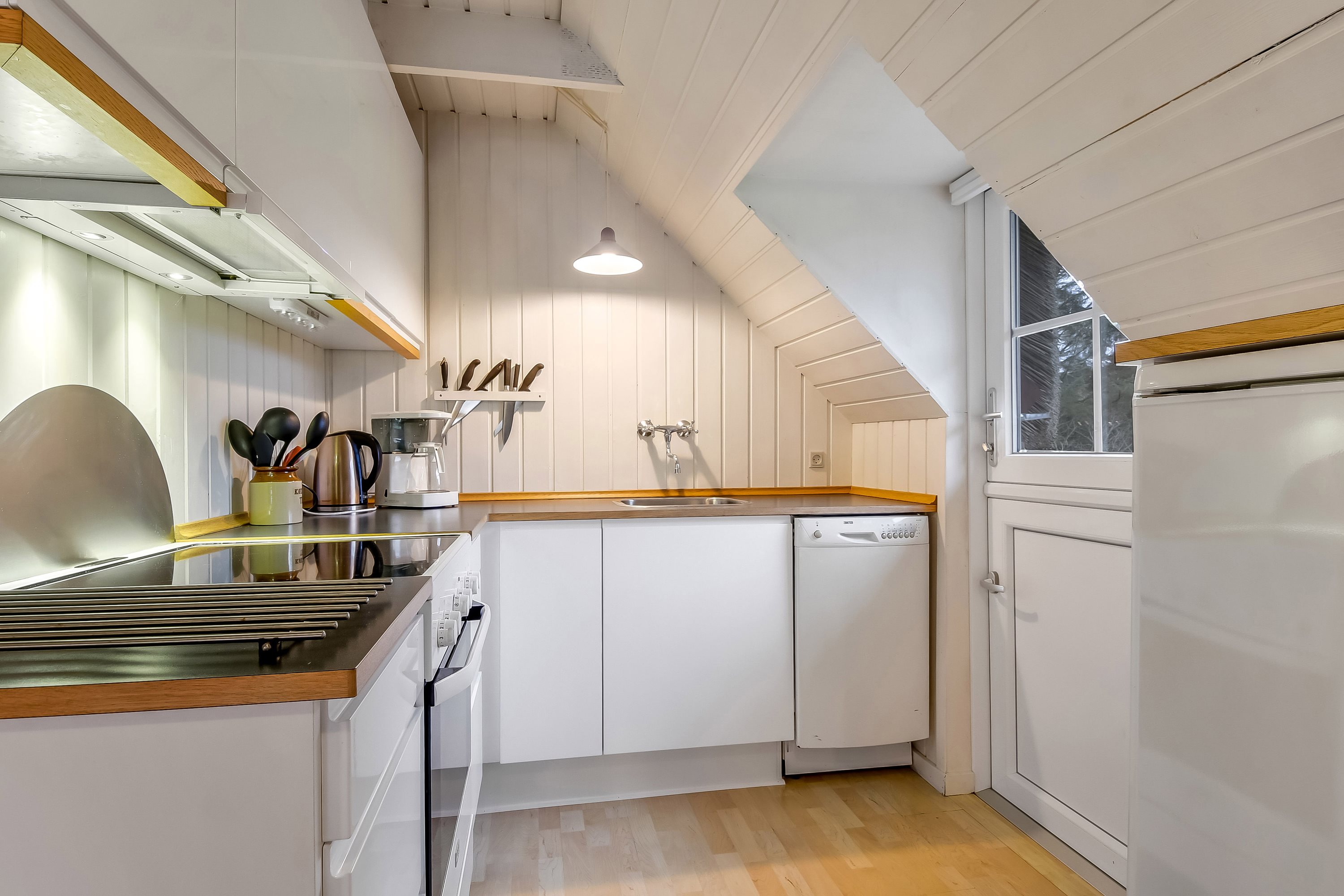 Miniaturebillede 2: køkken. Billede af Grævlingevej 10, Husby, 6990 Ulfborg