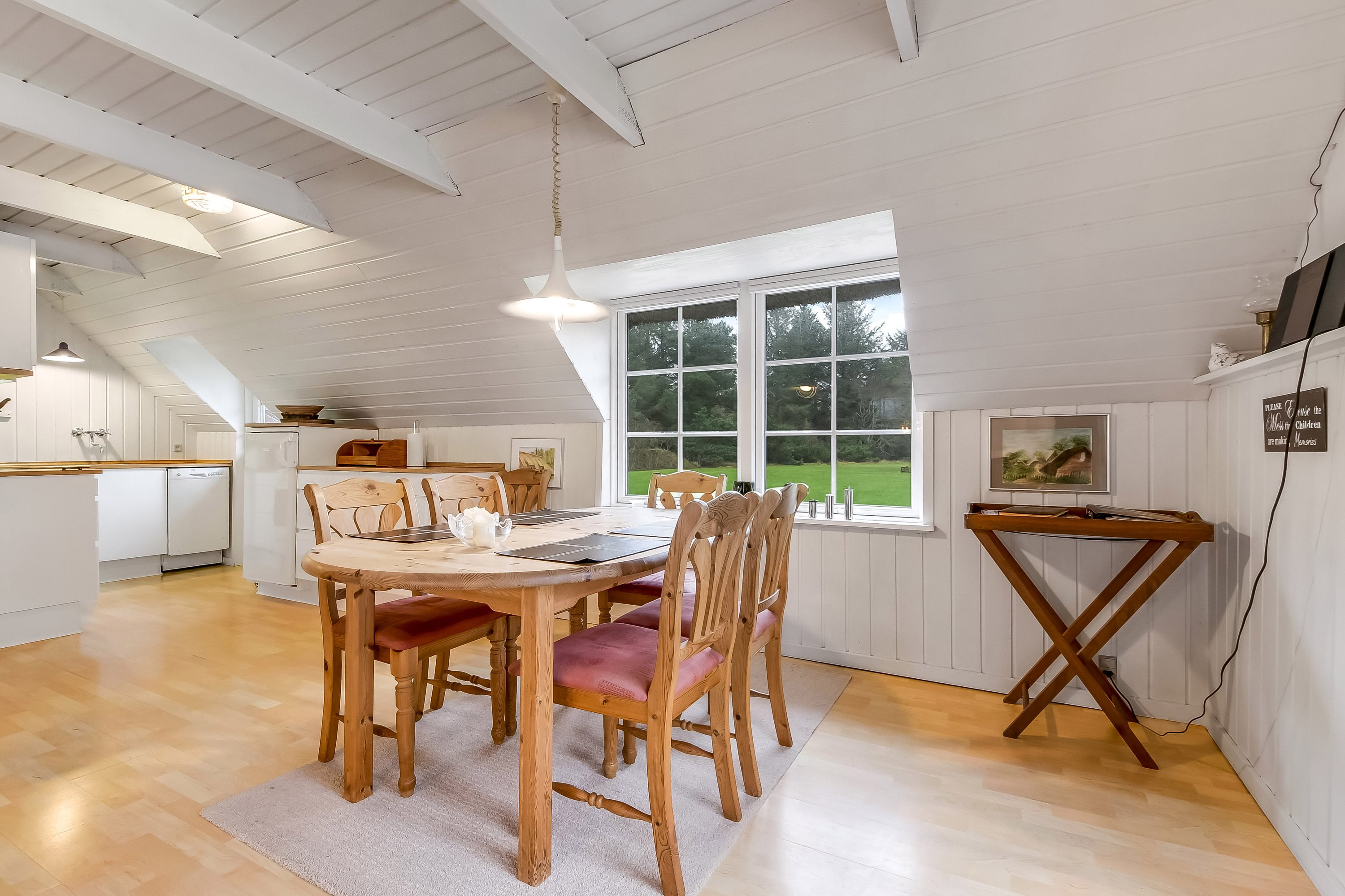 Fremhævet køkken billede i fuldskærmstilstand. Billede af Grævlingevej 10, Husby, 6990 Ulfborg