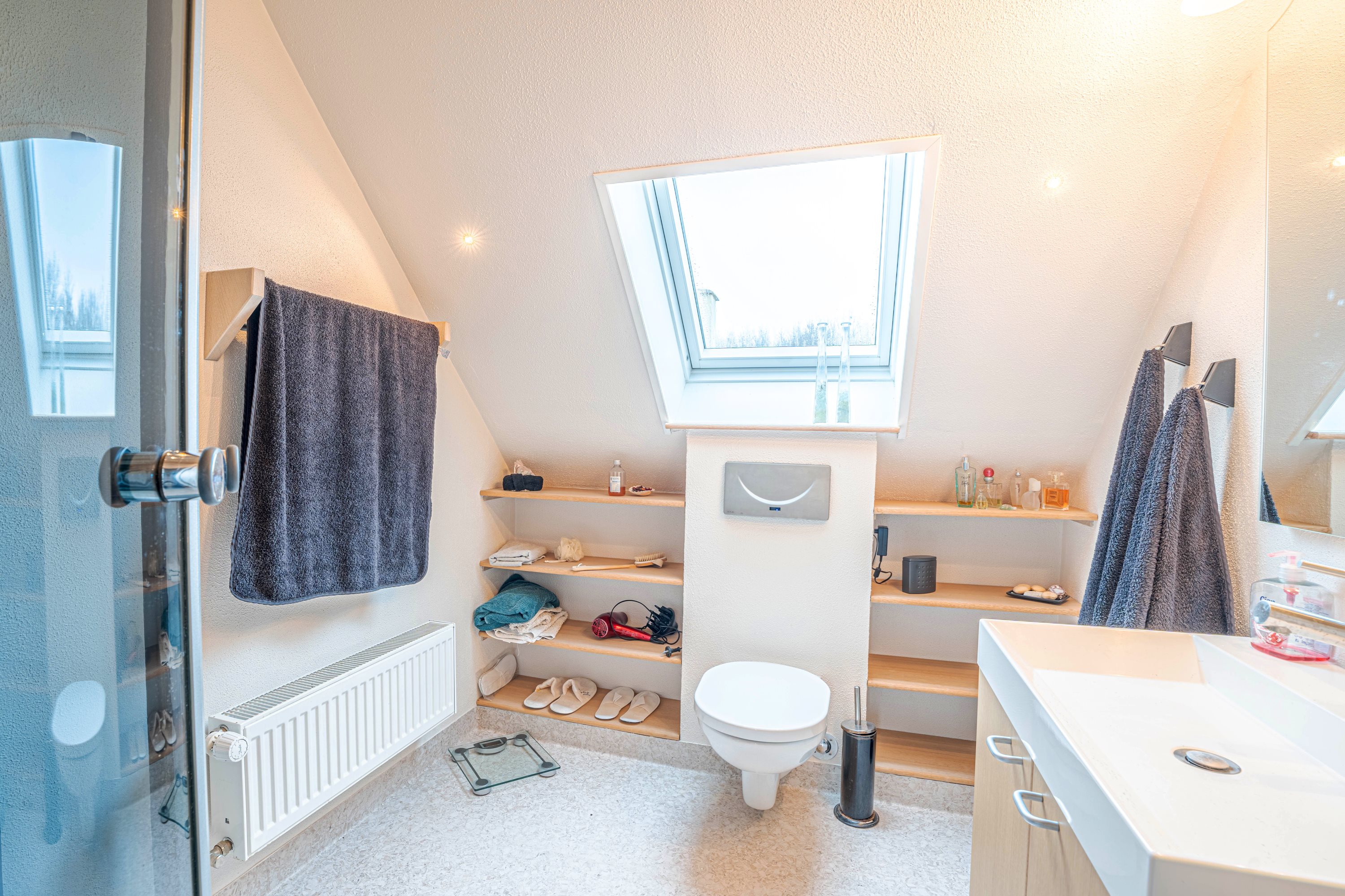 Fremhævet  billede i fuldskærmstilstand. Billede af Enghavevej 12, Jordløse, 5683 Haarby