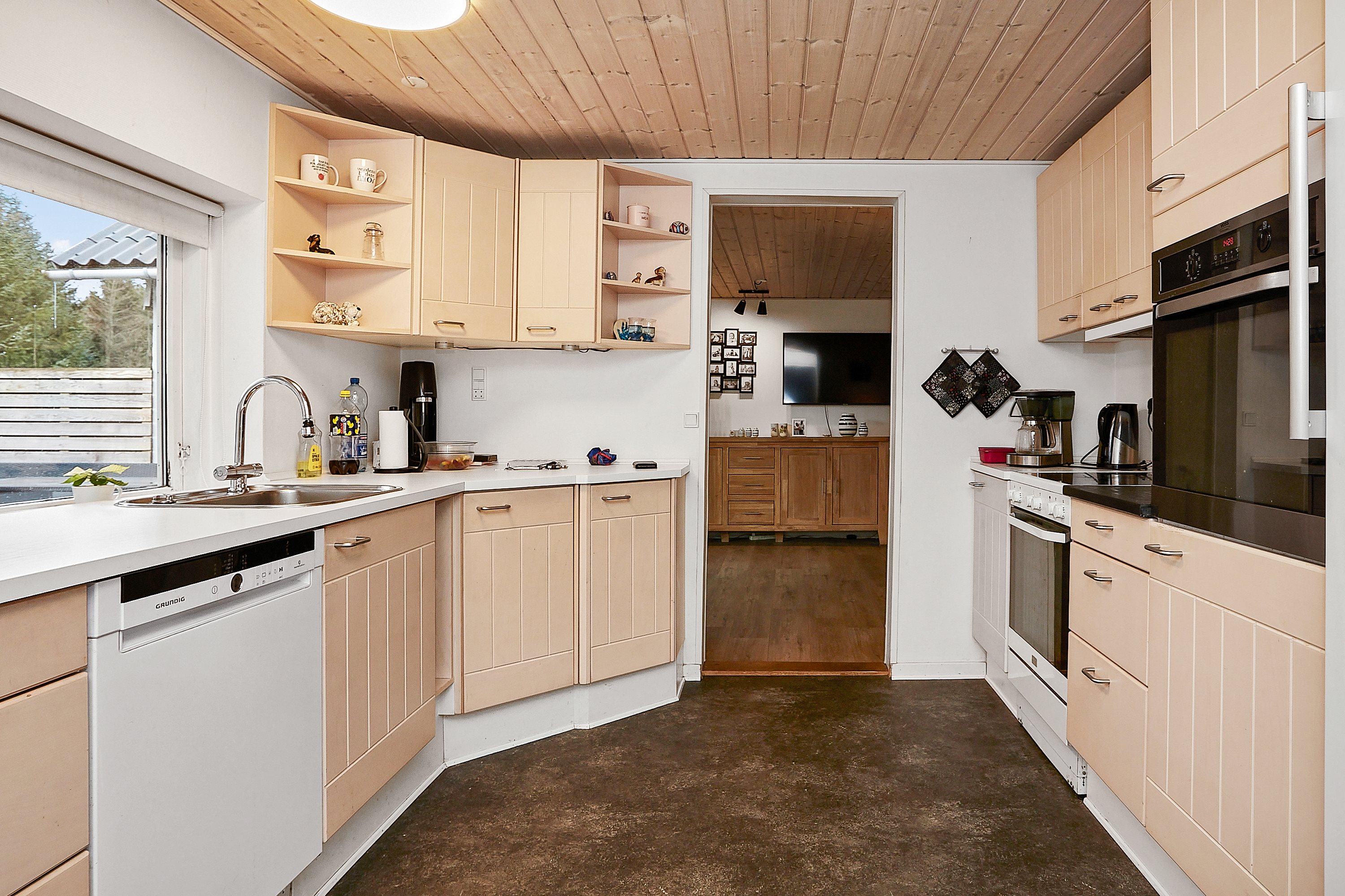 Miniaturebillede 2: køkken . Billede af Hallevej 14, Halle, 8740 Brædstrup