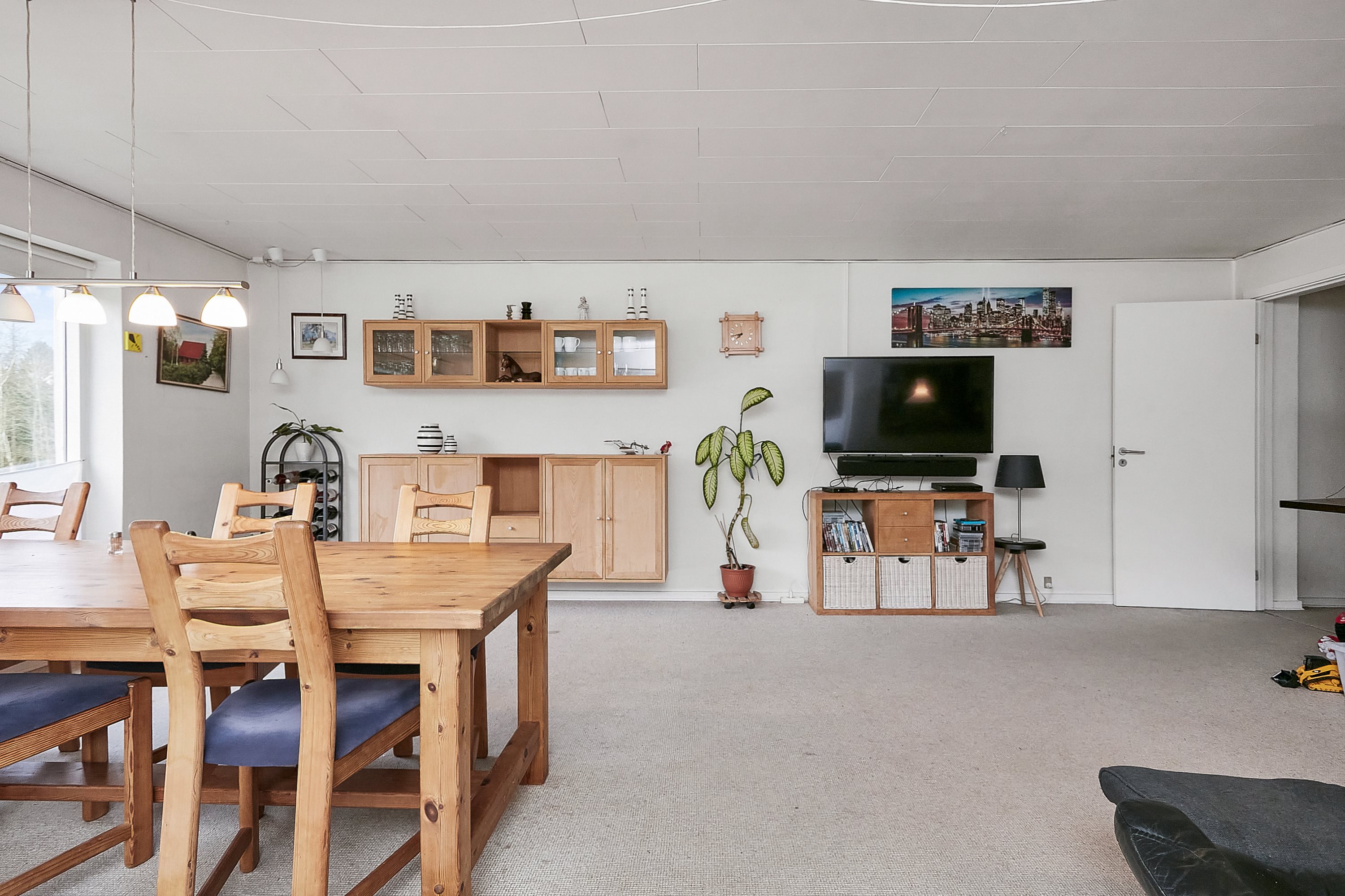 Fremhævet stue billede i fuldskærmstilstand. Billede af Hallevej 14, Halle, 8740 Brædstrup