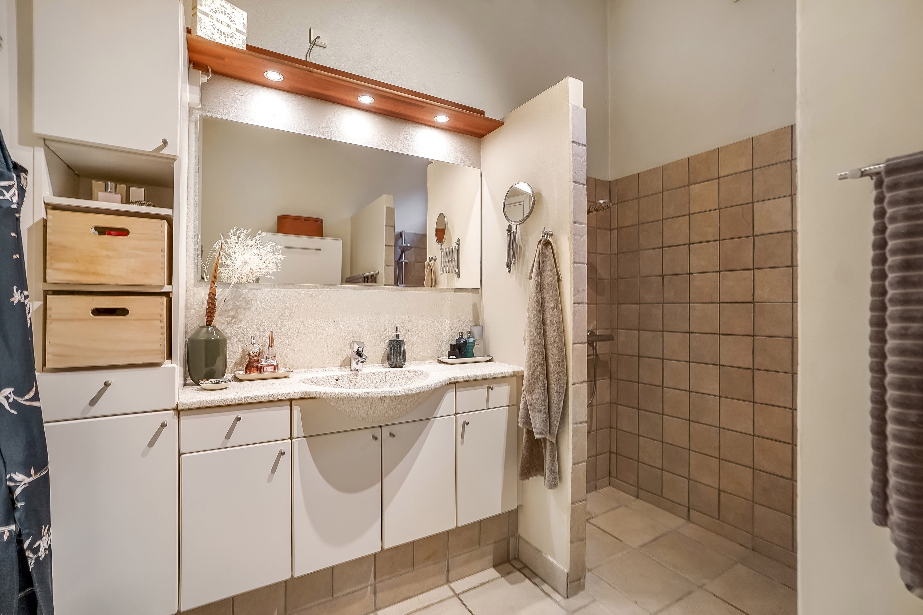 Fremhævet badeværelse billede i fuldskærmstilstand. Billede af Skovbrynet 19, 5620 Glamsbjerg