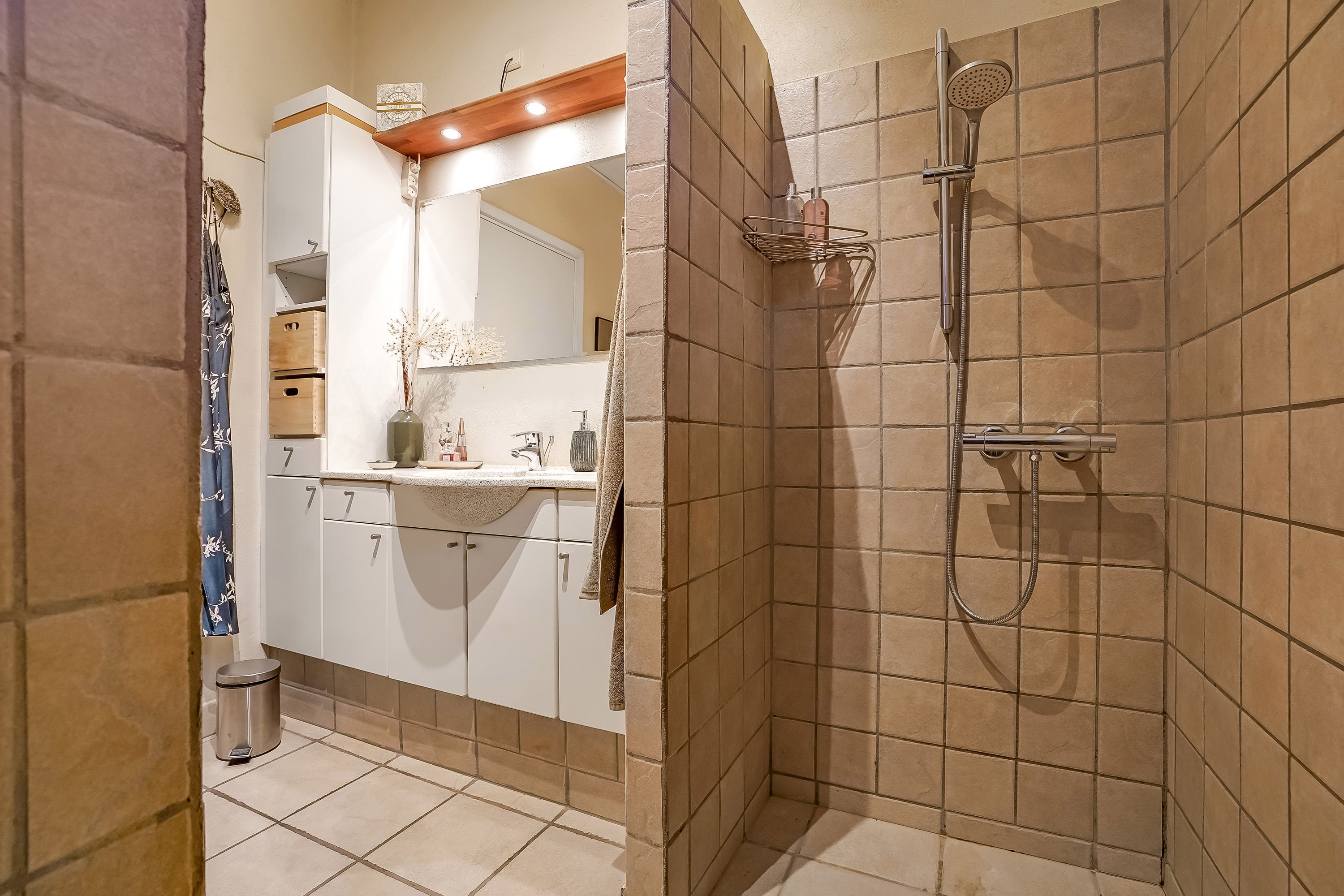 Fremhævet badeværelse billede i fuldskærmstilstand. Billede af Skovbrynet 19, 5620 Glamsbjerg