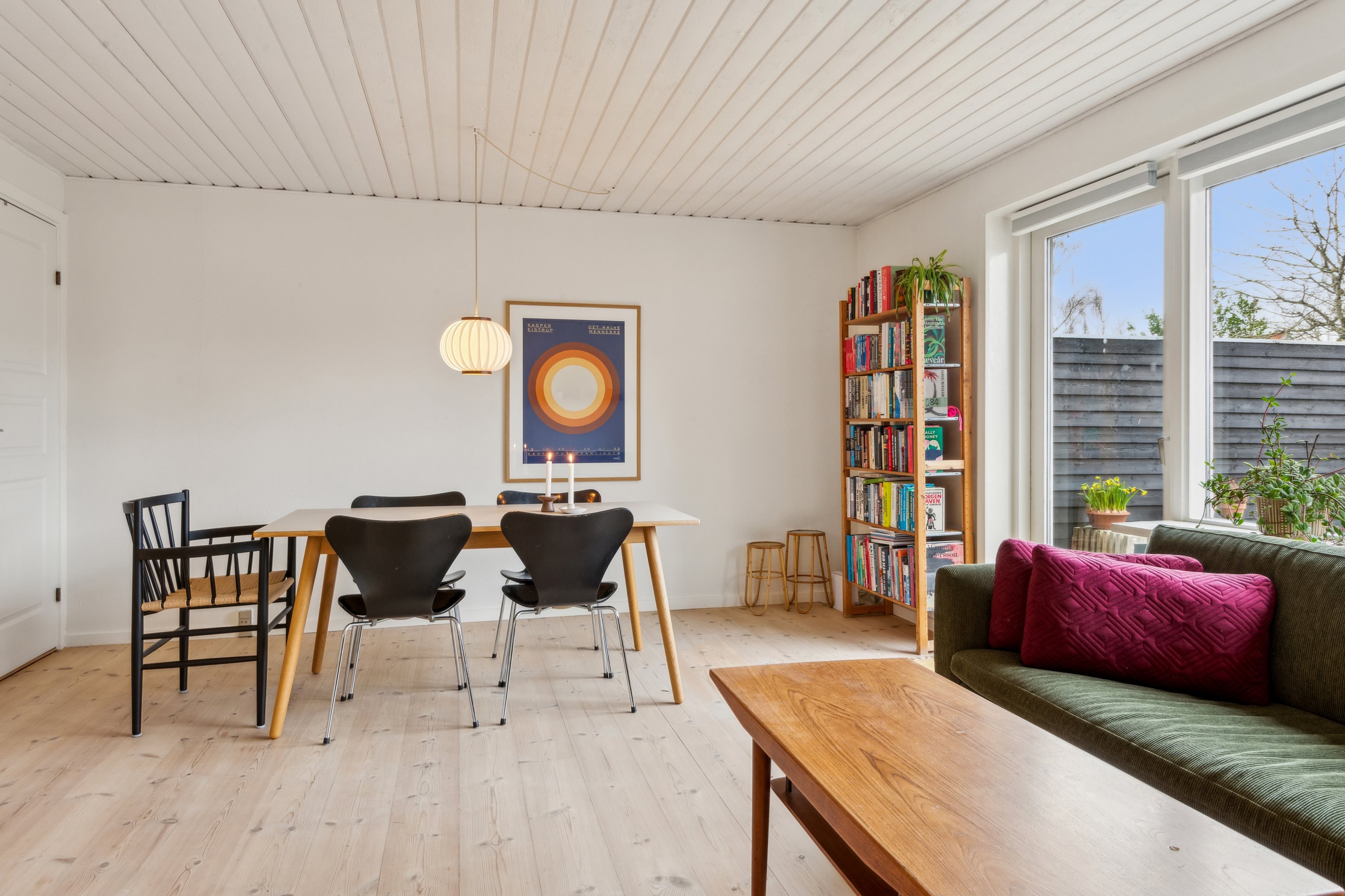 Fremhævet stue billede i fuldskærmstilstand. Billede af Davids Alle 44B, 9000 Aalborg