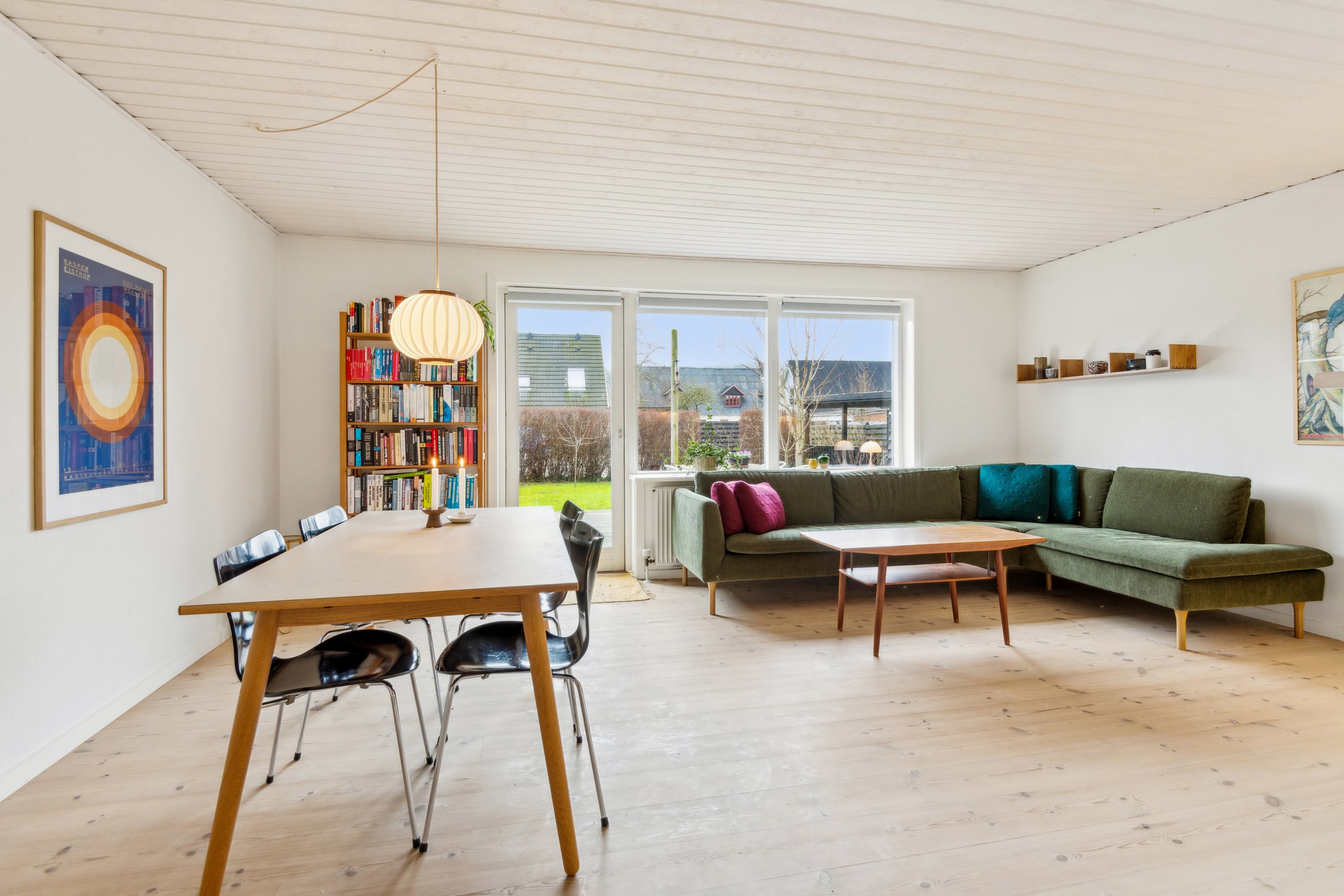 Fremhævet stue billede i fuldskærmstilstand. Billede af Davids Alle 44B, 9000 Aalborg