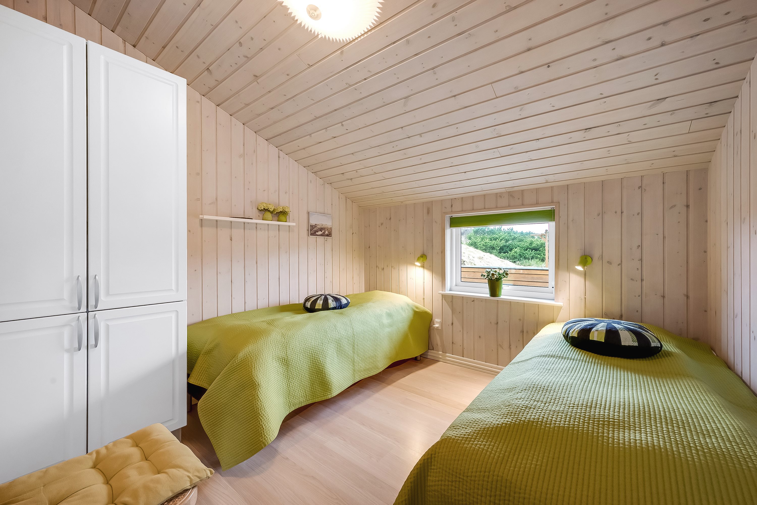 Fremhævet grønt værelse billede i fuldskærmstilstand. Billede af Fyrrenålevej 14, Henne Strand, 6854 Henne