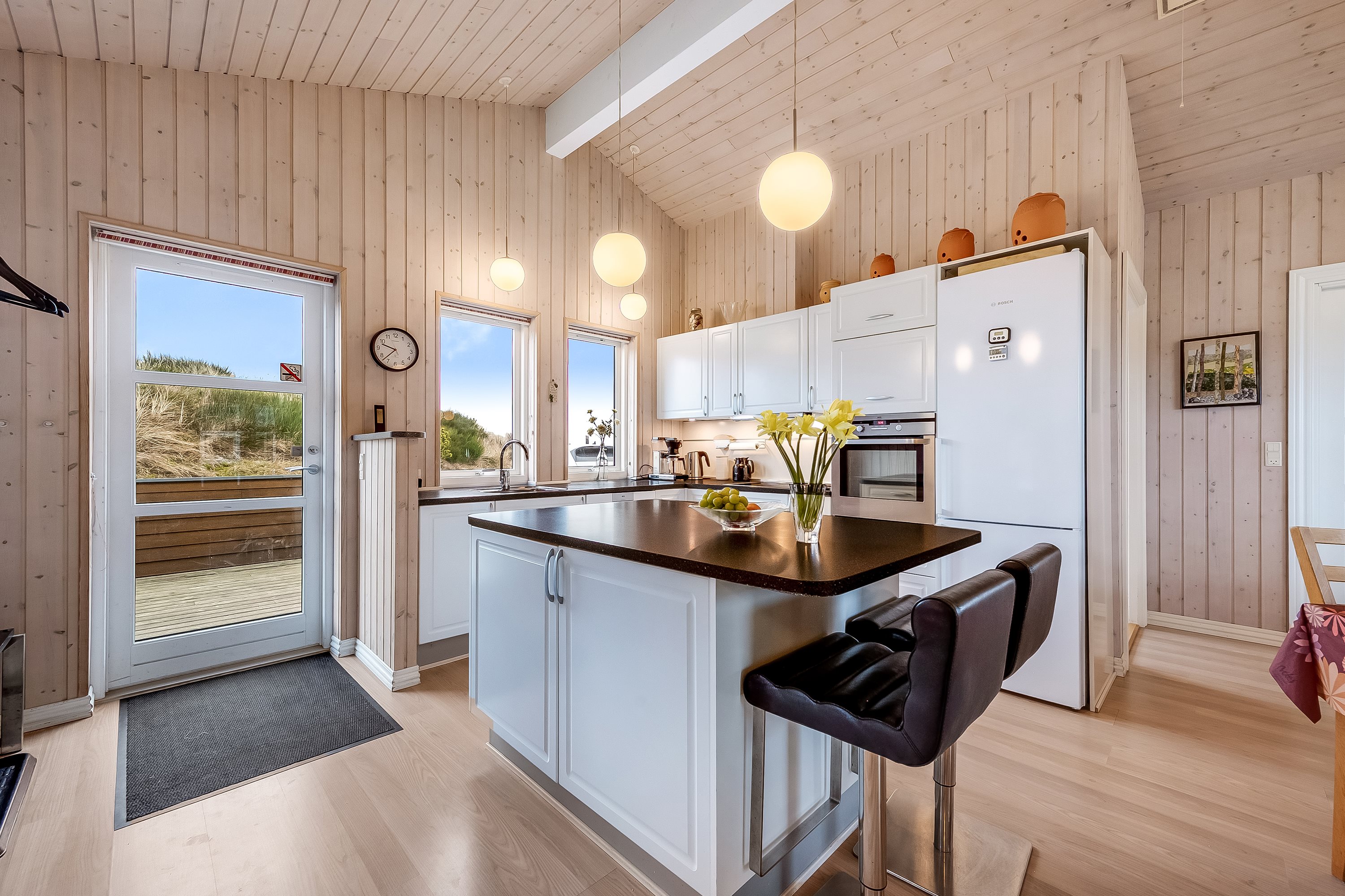 Fremhævet køkken billede i fuldskærmstilstand. Billede af Fyrrenålevej 14, Henne Strand, 6854 Henne