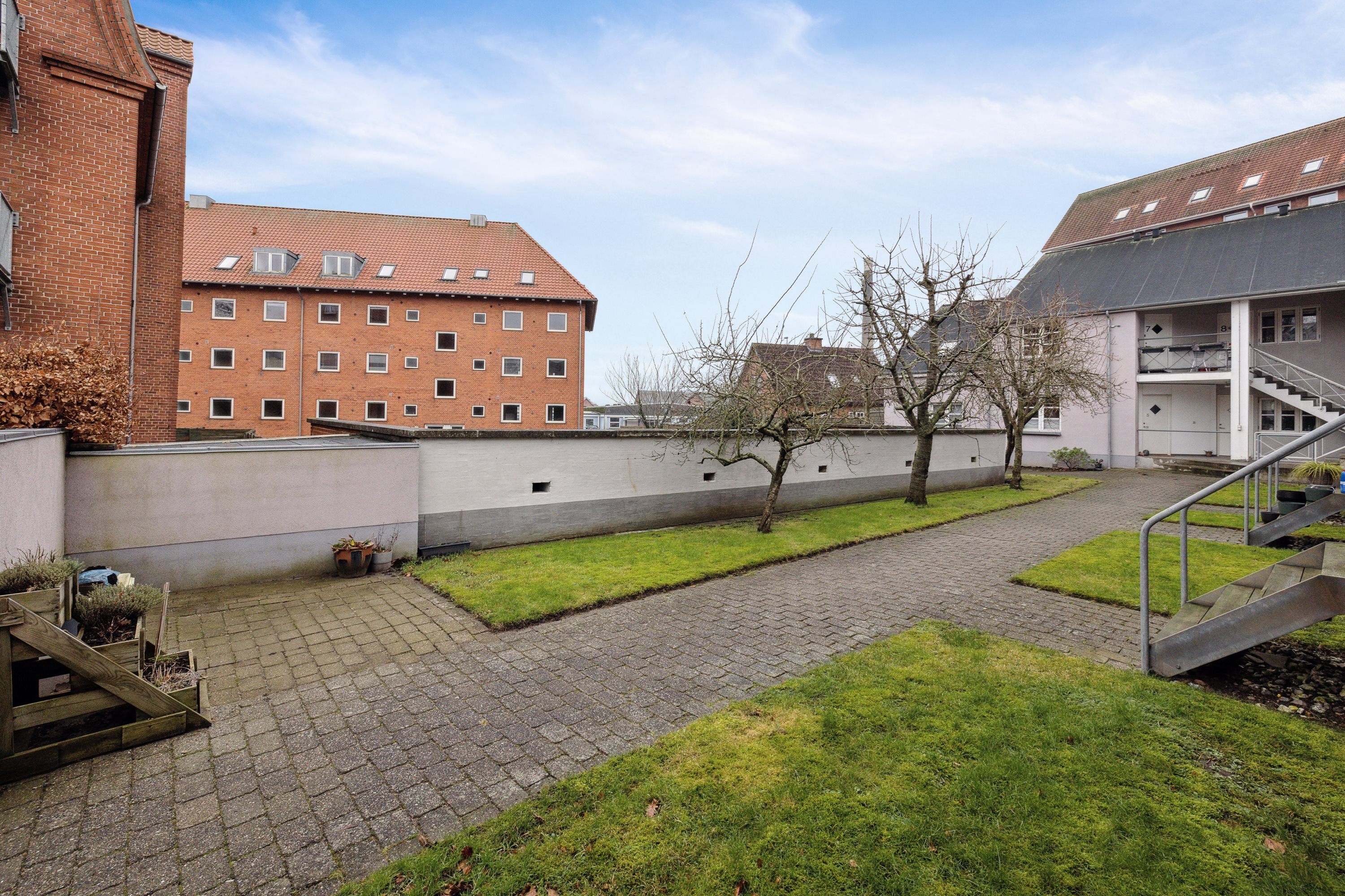 Fremhævet ejendom 1 billede i fuldskærmstilstand. Billede af Sct. Jørgens Vej 24, st.. 1., 8800 Viborg