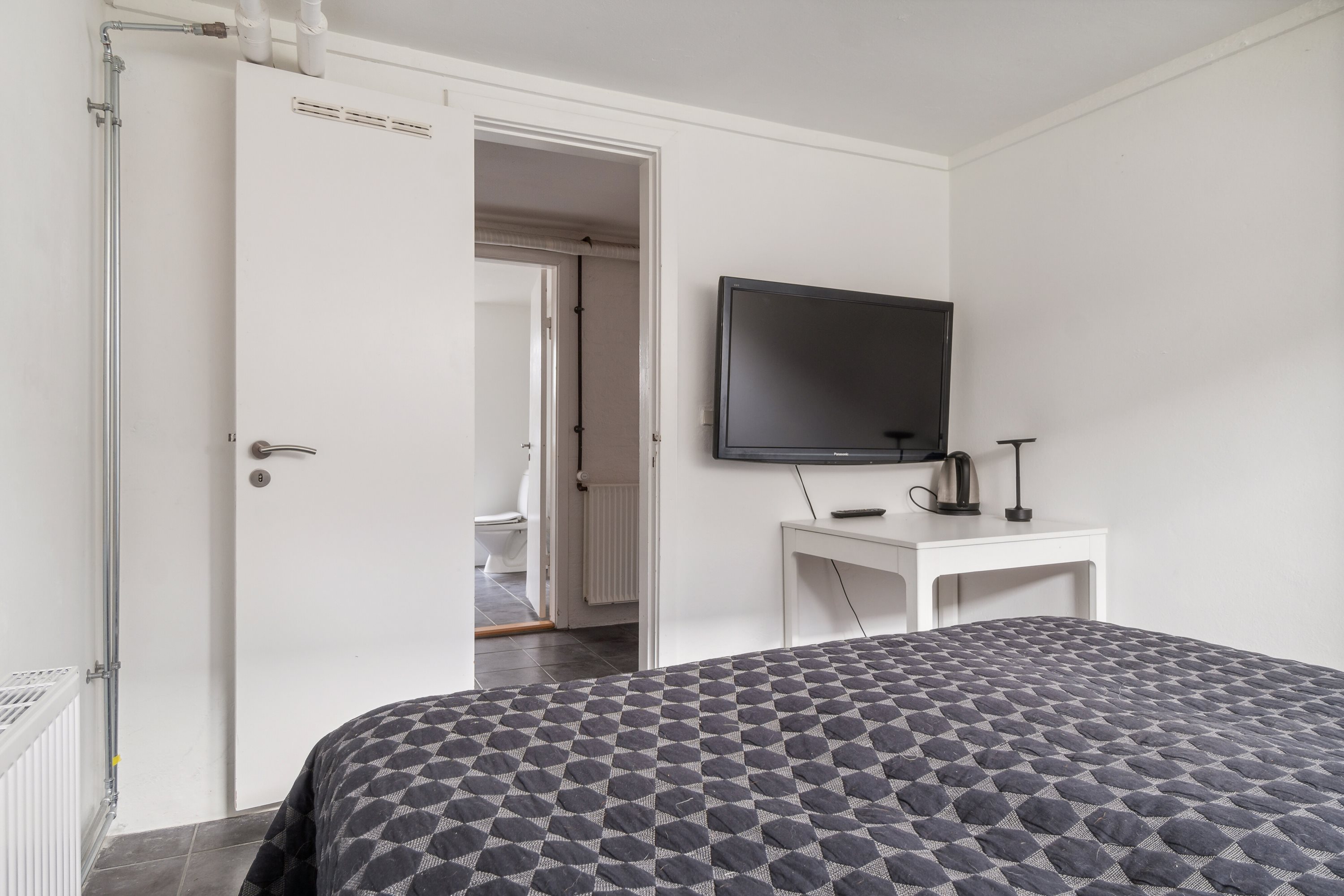 Fremhævet soveværelse billede i fuldskærmstilstand. Billede af Kongelysvej 16, 5000 Odense C