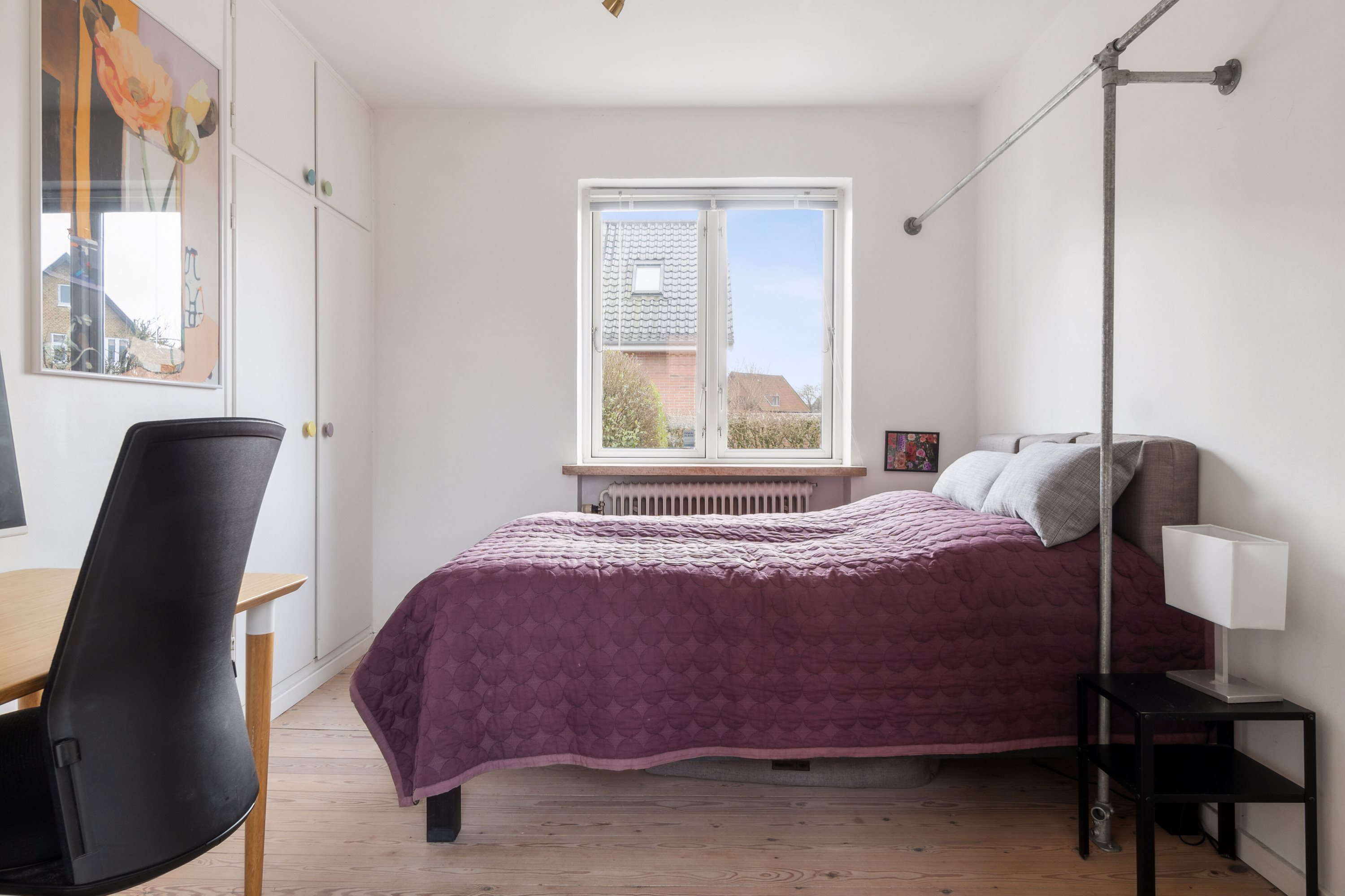 Fremhævet soveværelse billede i fuldskærmstilstand. Billede af Kongelysvej 16, 5000 Odense C