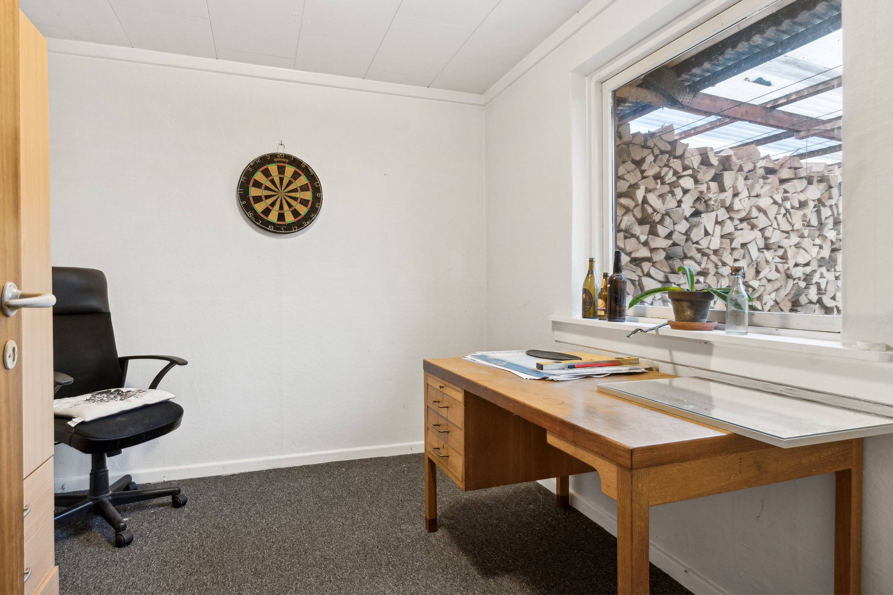 Fremhævet arbejdsværelse billede i fuldskærmstilstand. Billede af Svinøvestervej 7, 4750 Lundby