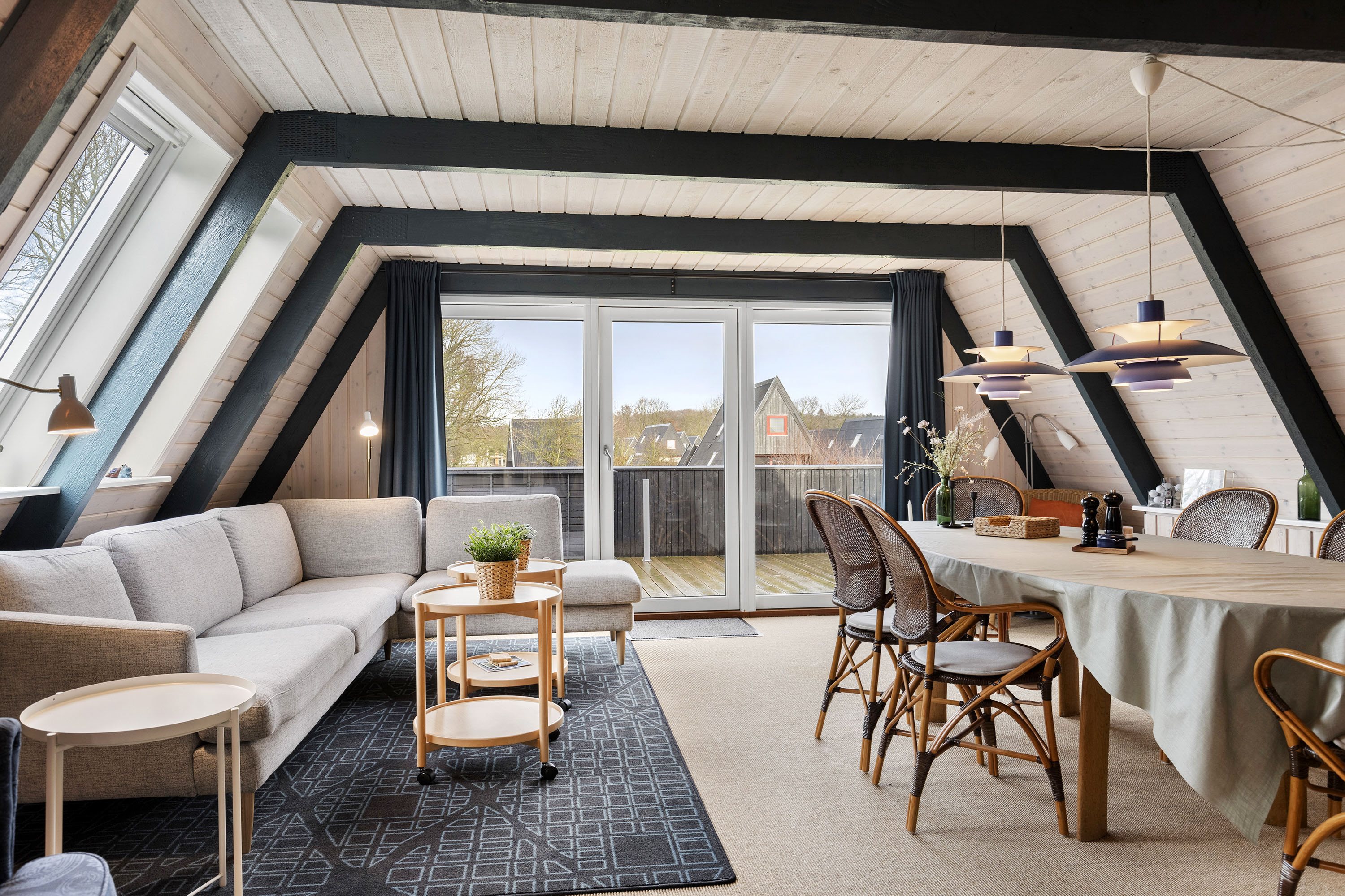 Fremhævet stue billede i fuldskærmstilstand. Billede af Golfsvinget 300, Gatten, 9640 Farsø