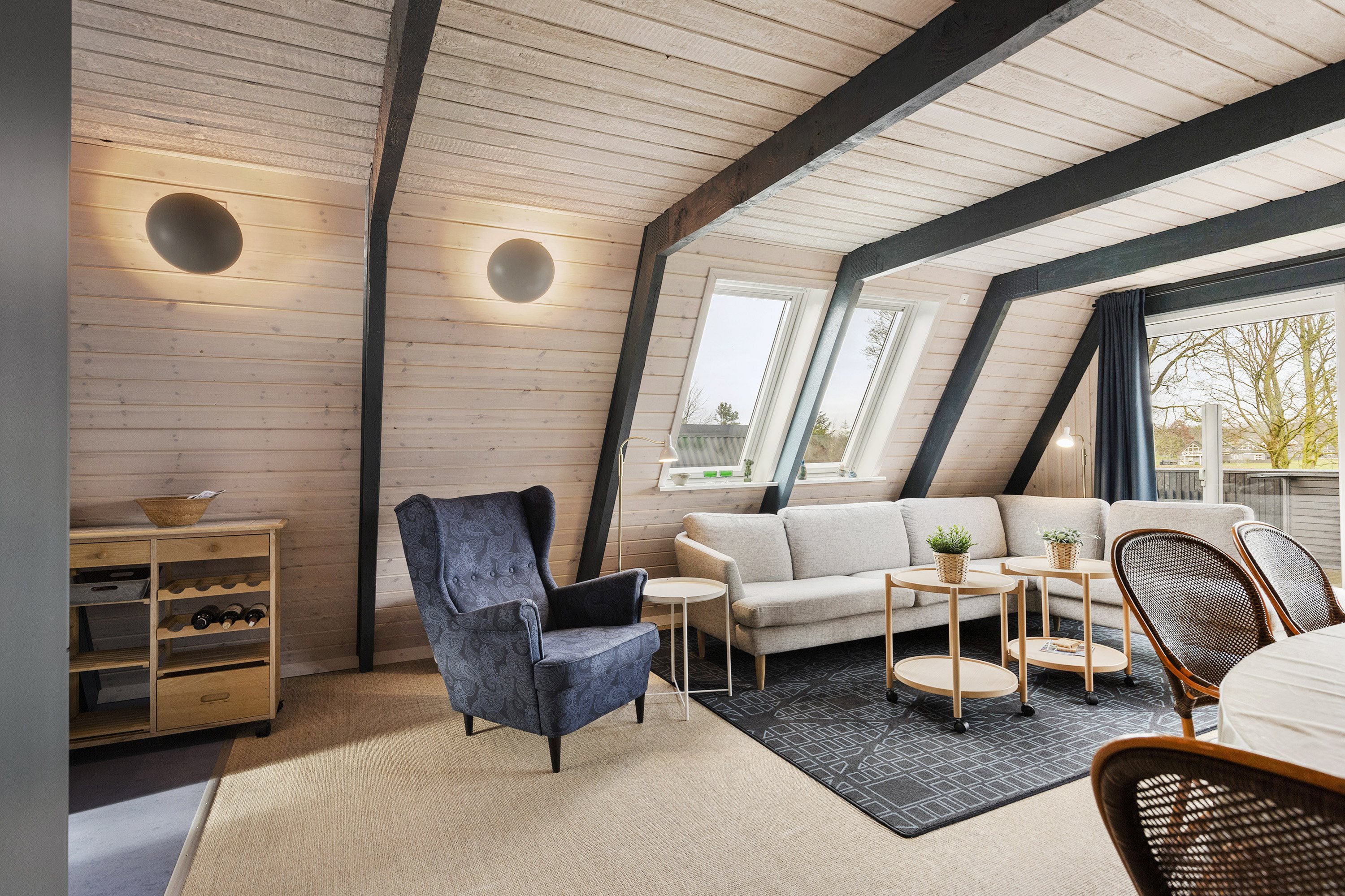 Fremhævet stue billede i fuldskærmstilstand. Billede af Golfsvinget 300, Gatten, 9640 Farsø