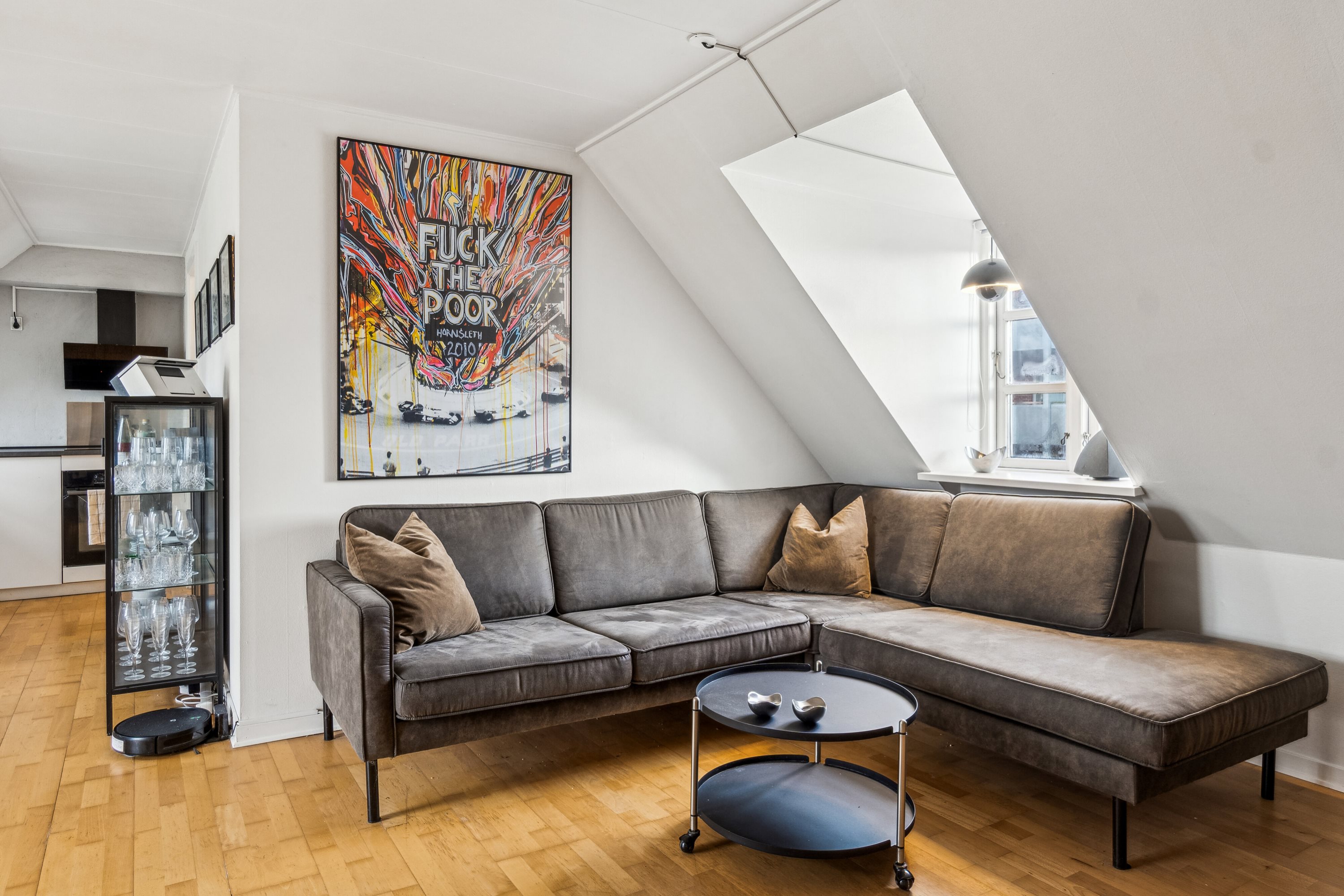 Fremhævet stue billede i fuldskærmstilstand. Billede af Bjergbygade 18A, 2. tv., 4200 Slagelse