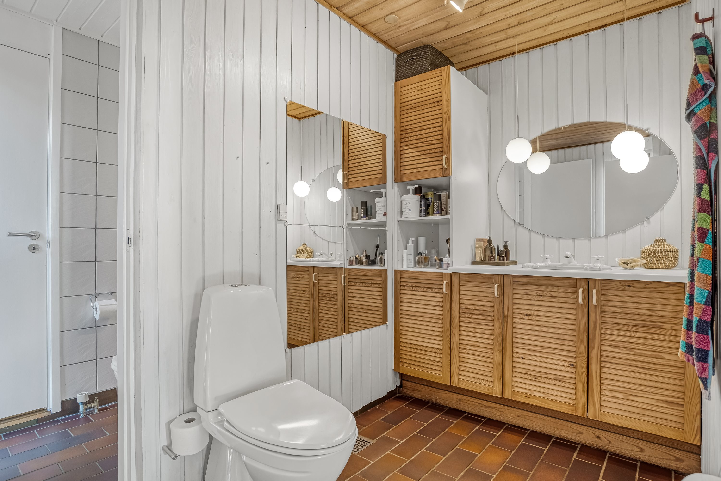 Fremhævet toilet billede i fuldskærmstilstand. Billede af Ellehammersvej 130, 7500 Holstebro