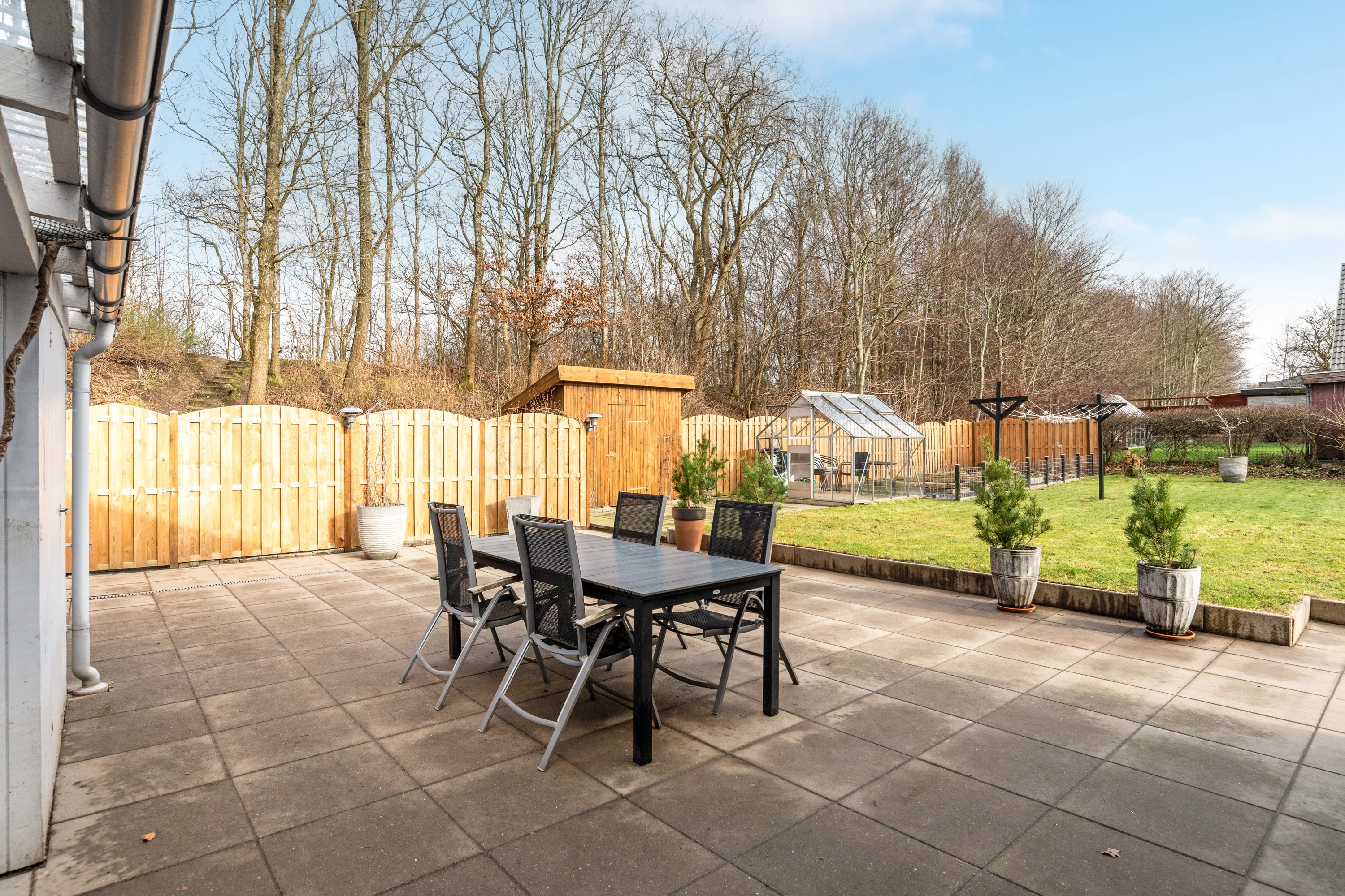 Fremhævet terrasse billede i fuldskærmstilstand. Billede af Ellehammersvej 130, 7500 Holstebro