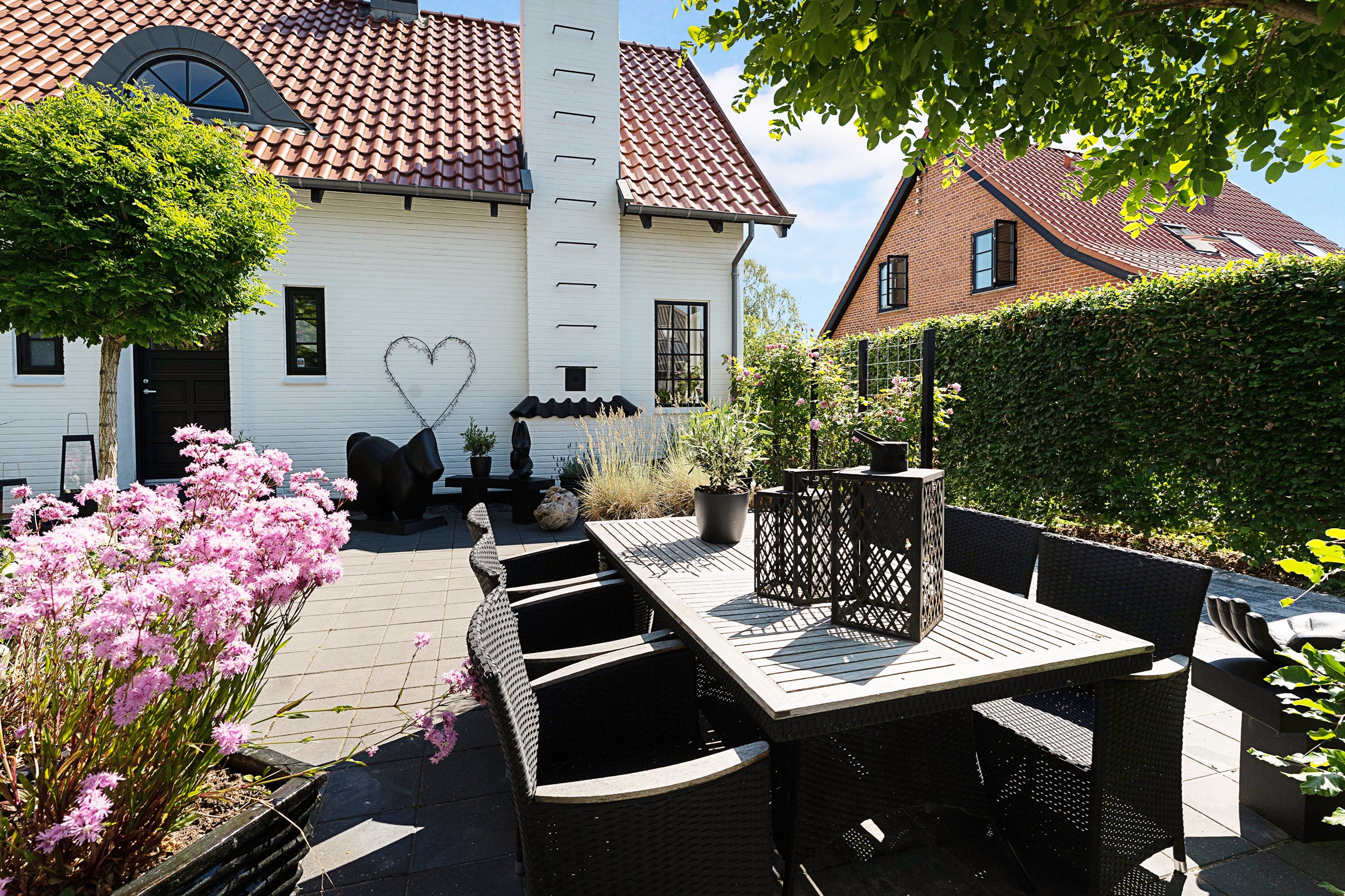 Fremhævet terrasse billede i fuldskærmstilstand. Billede af Aage Beks Vej 15, 8920 Randers NV