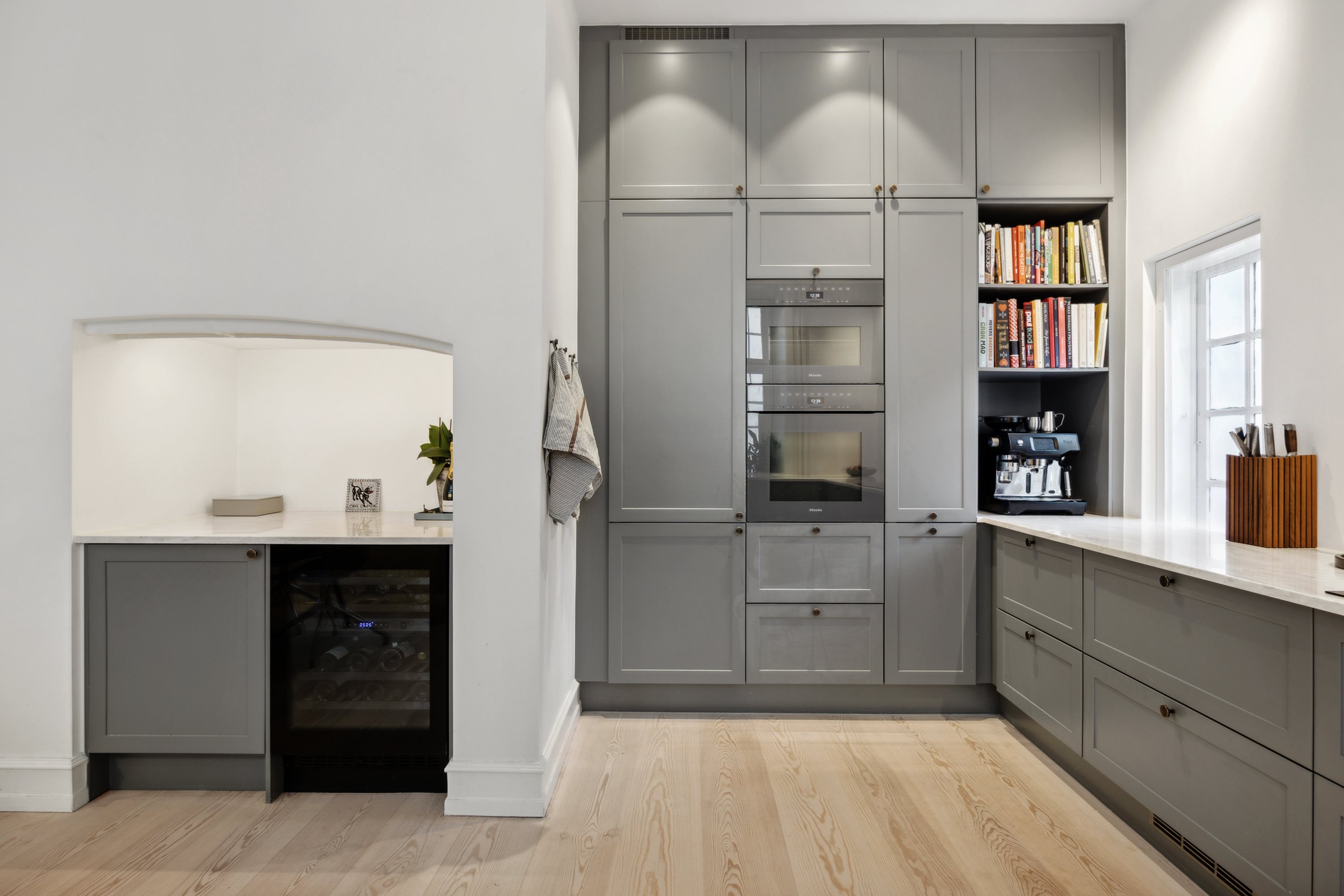 Fremhævet køkken billede i fuldskærmstilstand. Billede af Store Kongensgade 67A, 1. th., 1264 København K