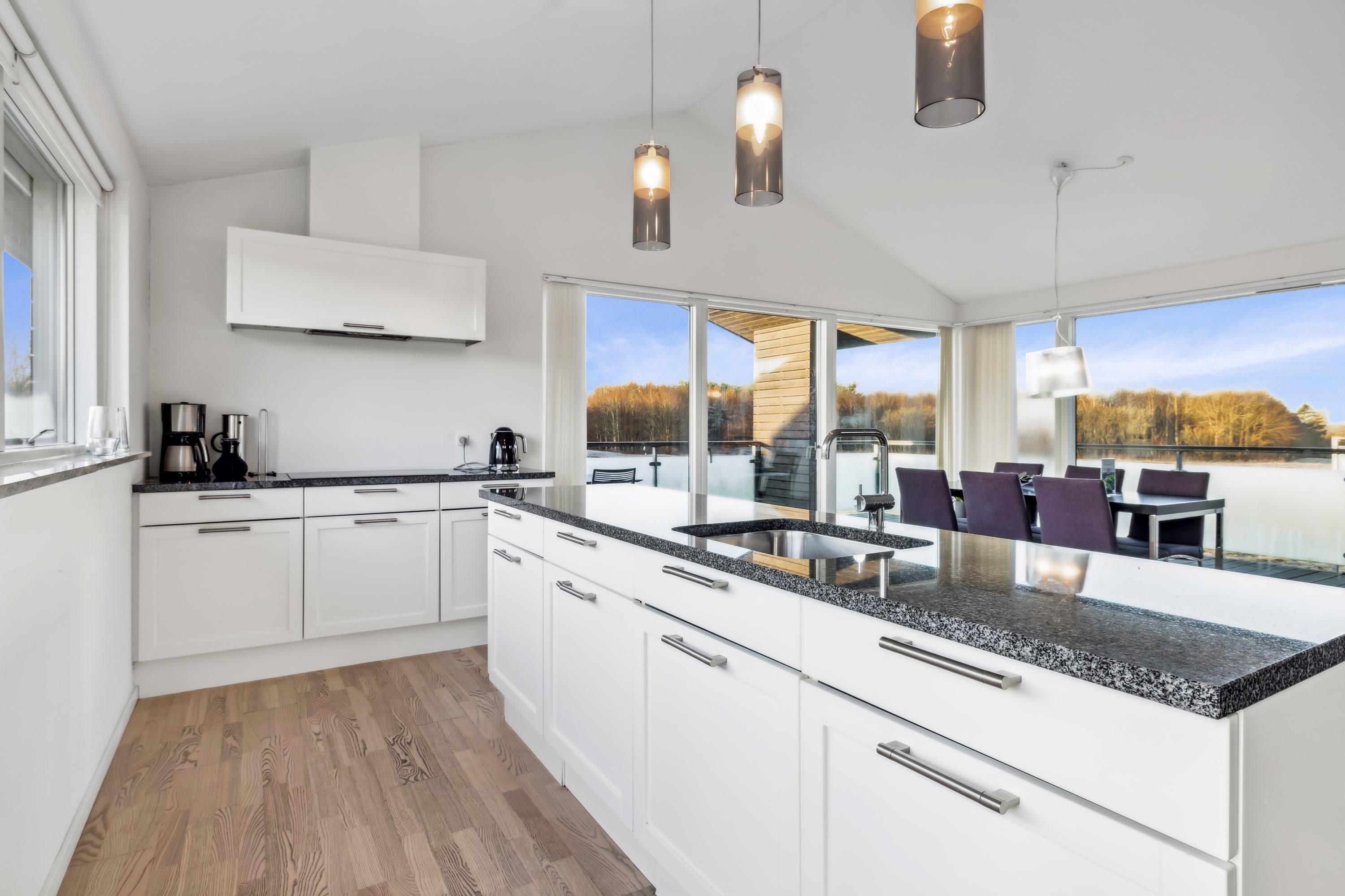 Miniaturebillede 2: køkken. Billede af Lübker Allé 25, 8581 Nimtofte