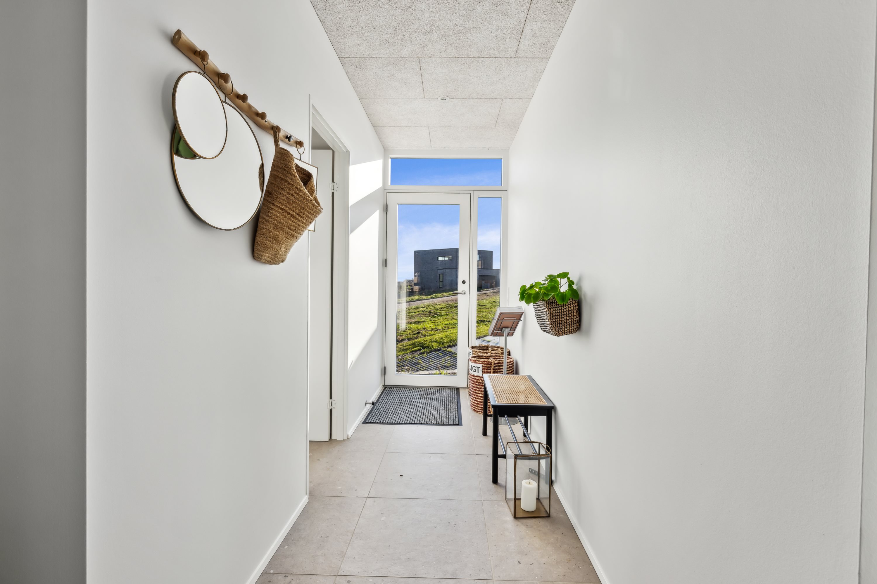 Miniaturebillede 1: entré. Billede af Mølbjerget 17, Rodskov, 8543 Hornslet