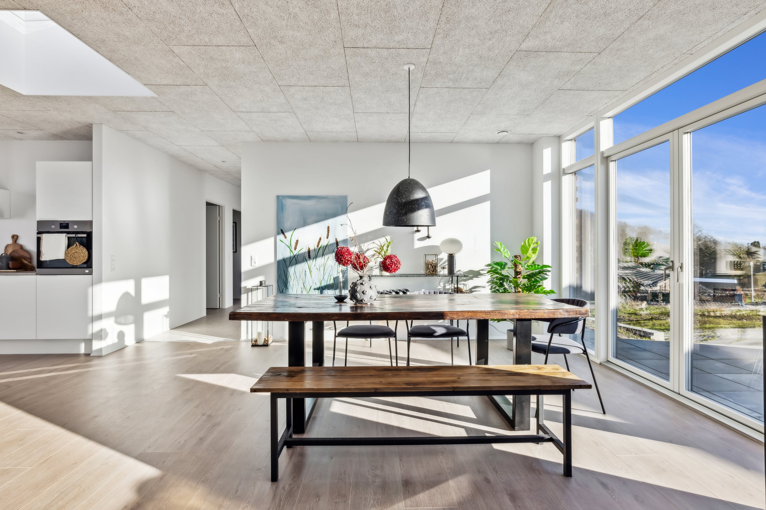 Fremhævet stue billede i fuldskærmstilstand. Billede af Mølbjerget 17, Rodskov, 8543 Hornslet